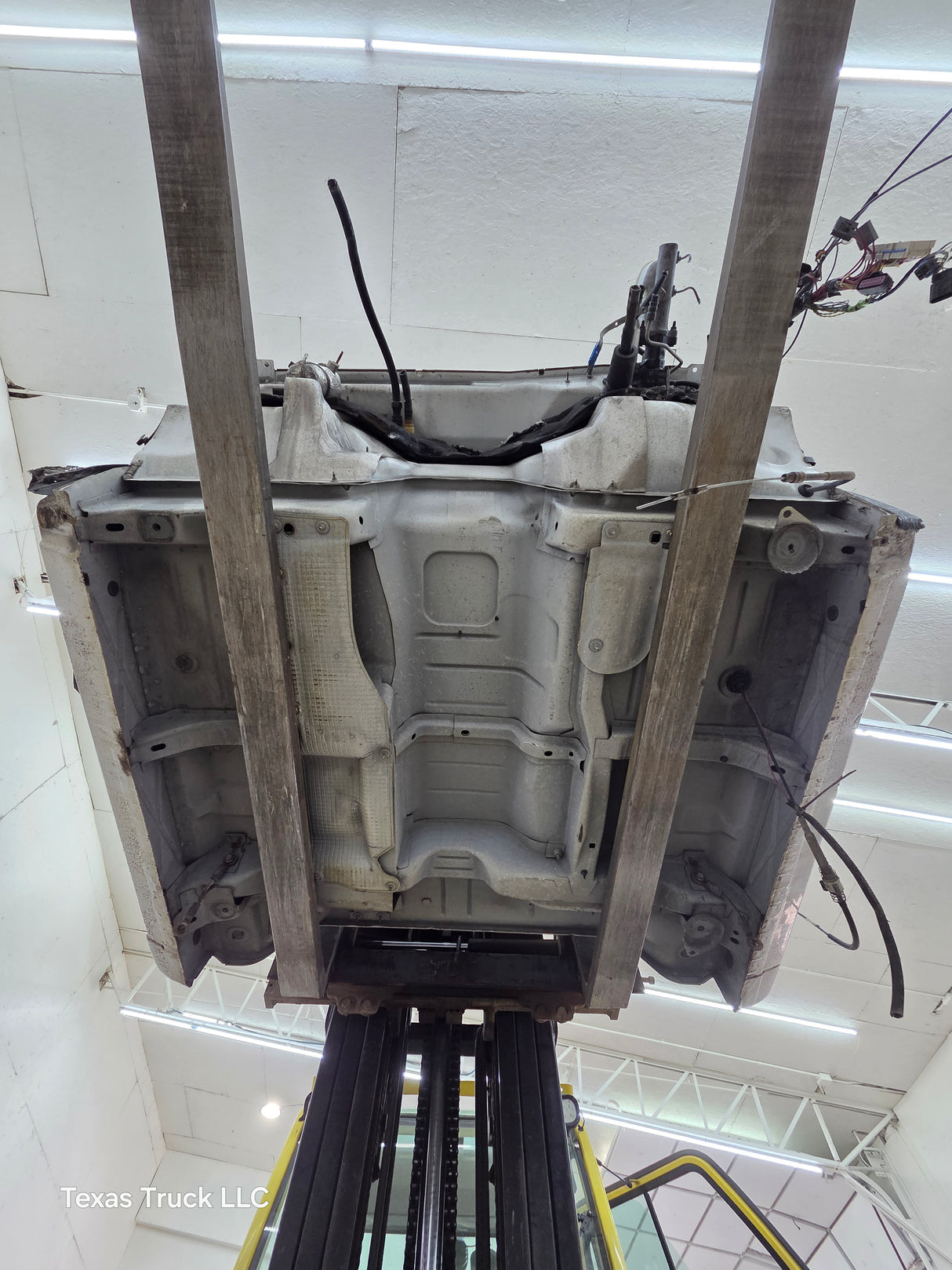1999-2007 Chevrolet Silverado / GMC Sierra 1500 2500 HD 3500HD Regular Cab Body