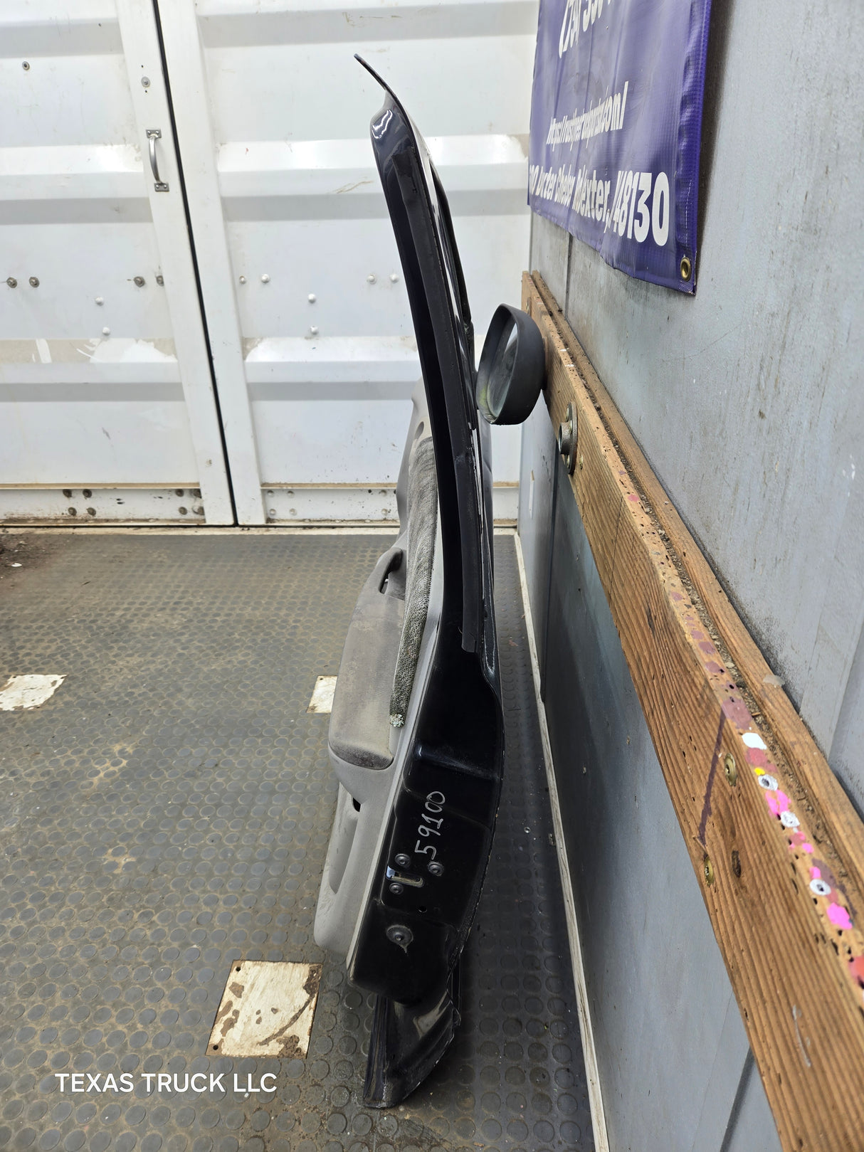 2001-2004 Dodge Dakota Passenger Side RH Front Door