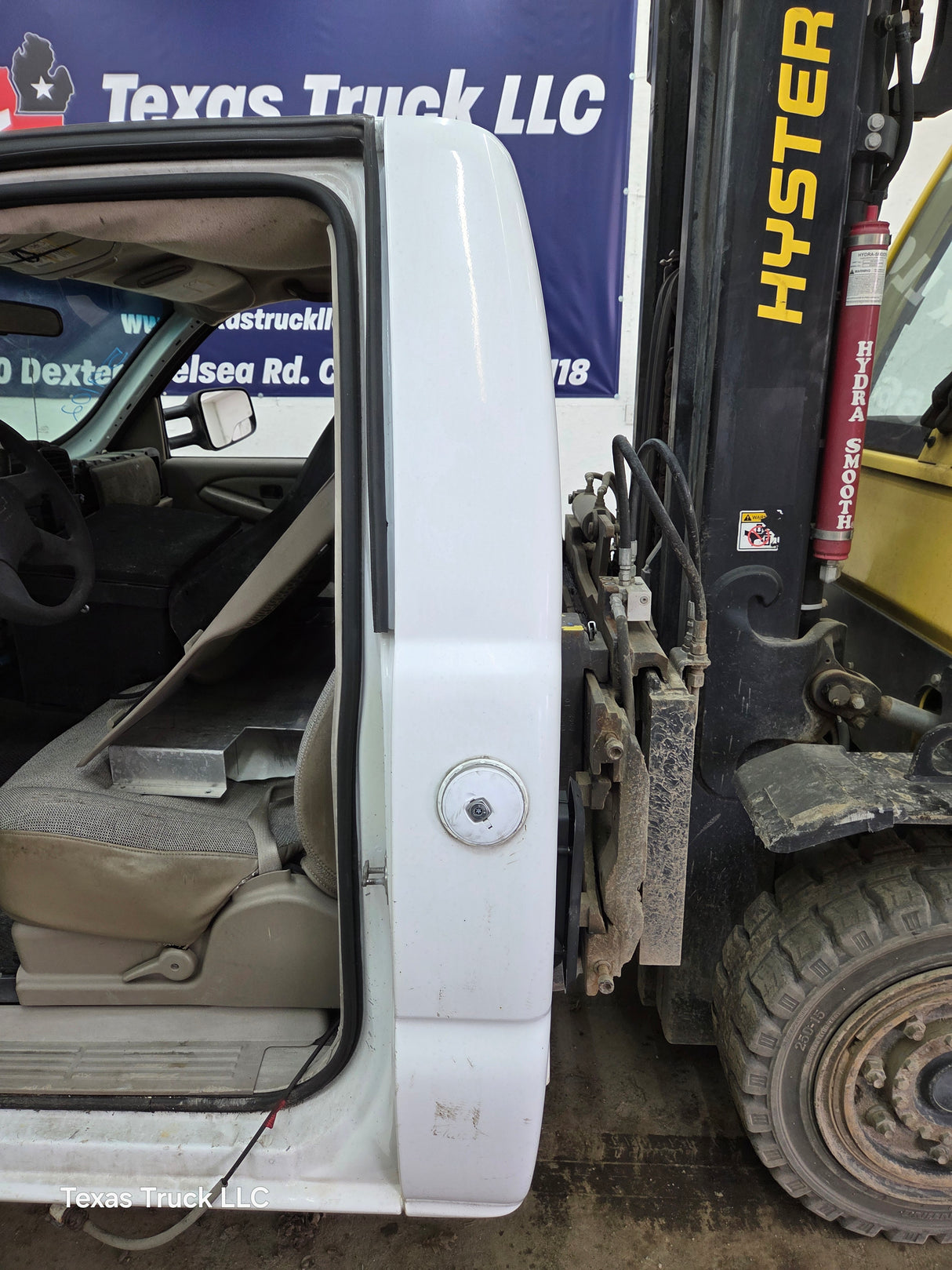 1999-2007 Chevrolet Silverado / GMC Sierra 1500 2500 HD 3500HD Regular Cab Body