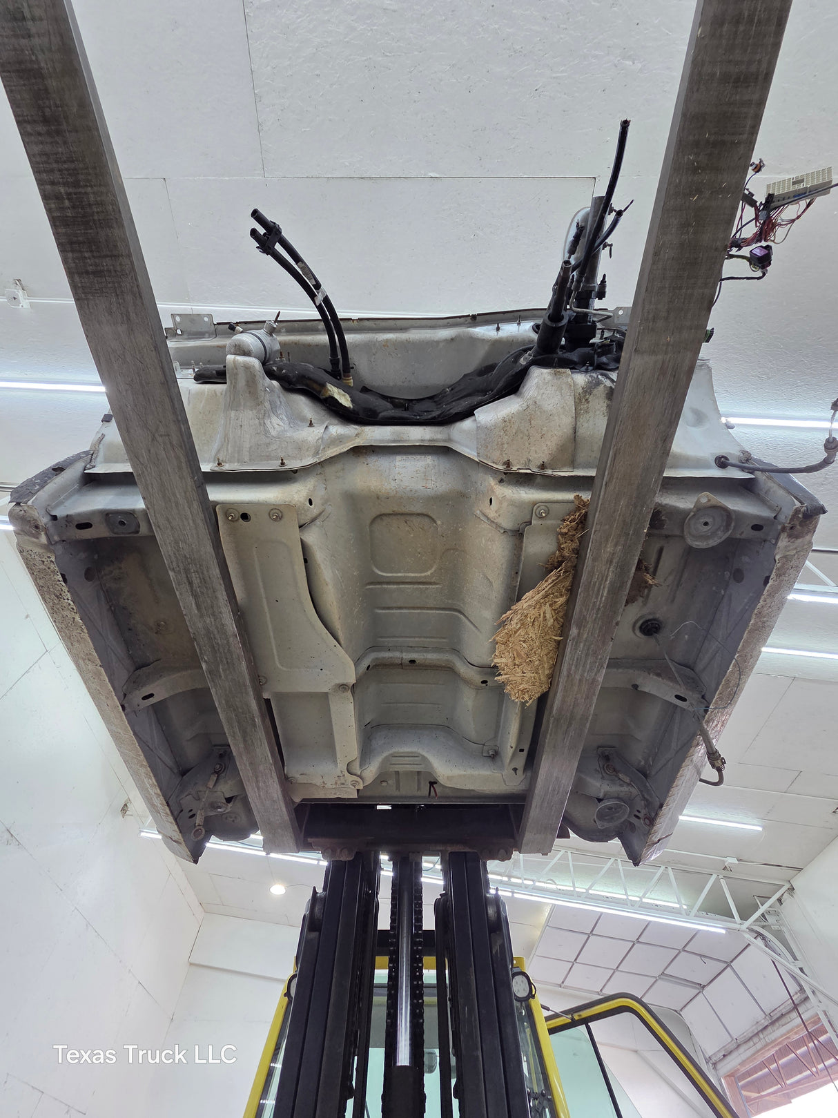 1999-2007 Chevrolet Silverado / GMC Sierra 1500 2500 HD 3500HD Regular Cab Body