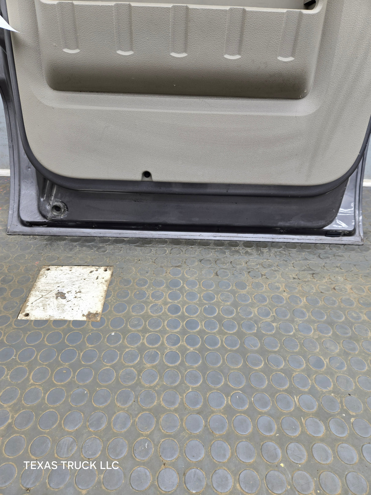 1999-2011 Ford Super Duty LH Driver Side Rear Crew Cab Door F250 F350 F450 F550