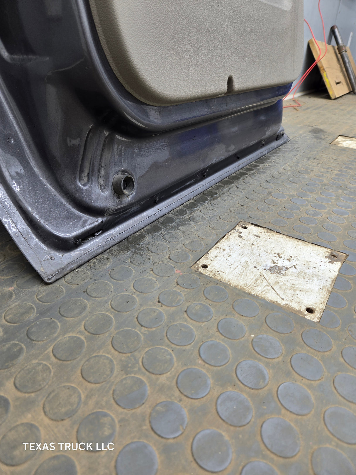 1999-2011 Ford Super Duty LH Driver Side Rear Crew Cab Door F250 F350 F450 F550