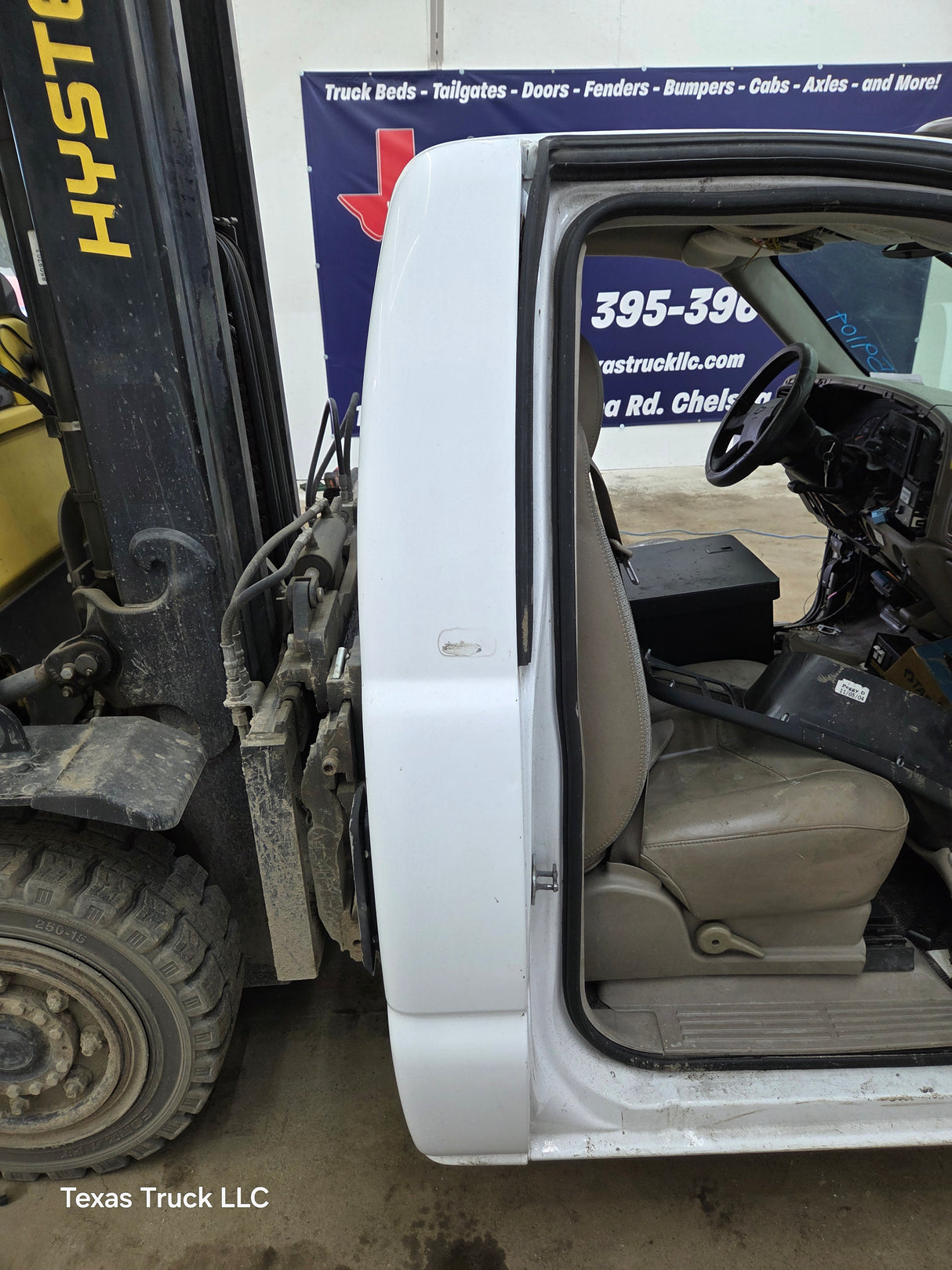 1999-2007 Chevrolet Silverado / GMC Sierra 1500 2500 HD 3500HD Regular Cab Body