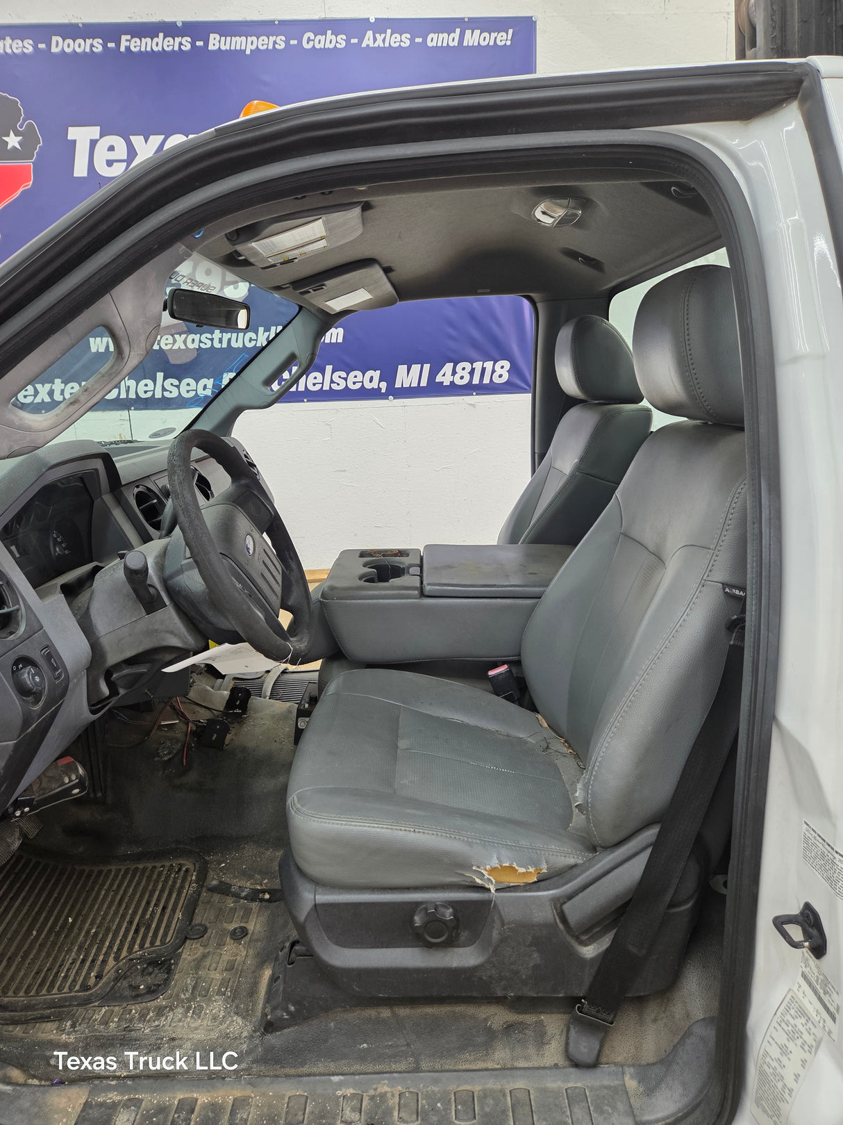 2011-2016 Ford F250 F350 F450 F550 Super Duty Regular Cab