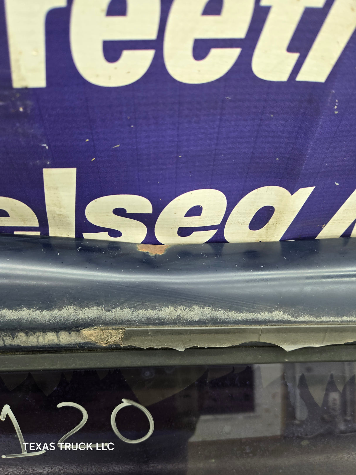 1988-1996 Isuzu Pickup RH Passenger Side Front Door