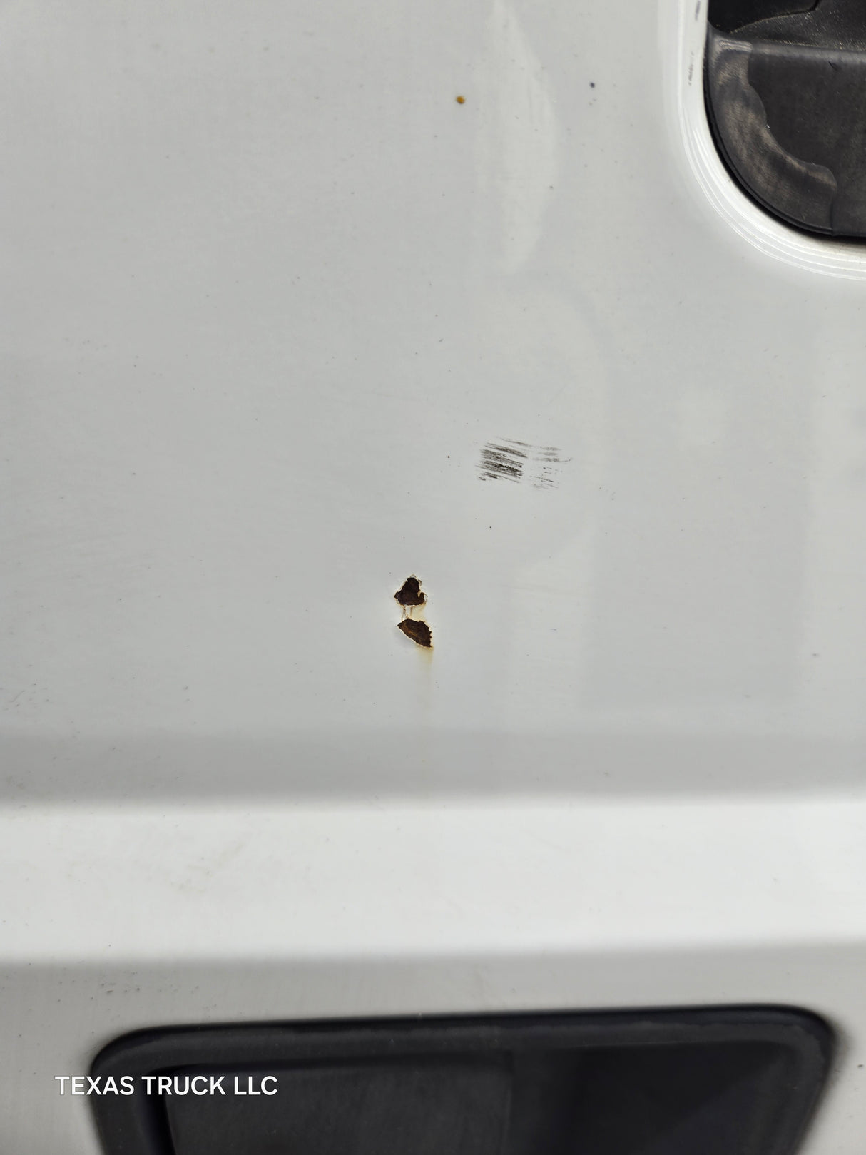 2012-2016 Ford Super Duty Passenger Side Front Door RH F250 F350 F450 F550 - Oxford White