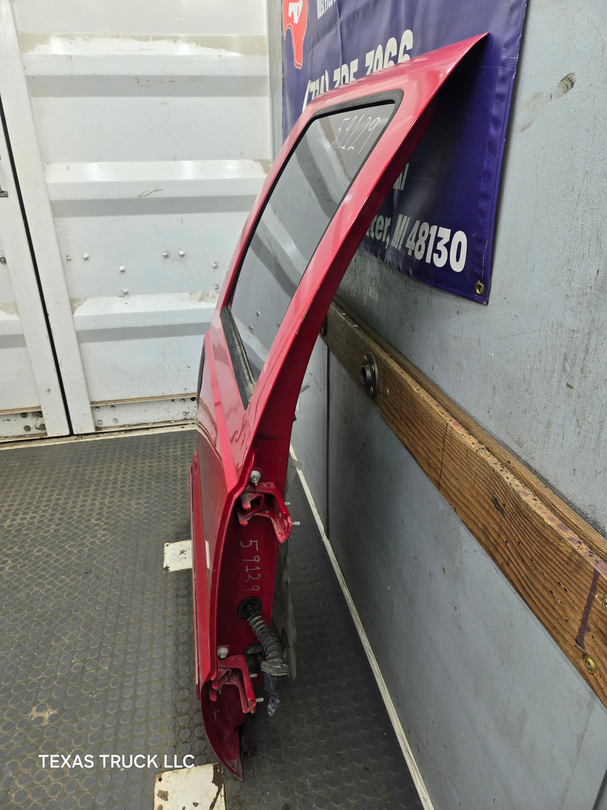 1999-2011 Ford Super Duty F250 F350 F450 F550 RH Crew Cab Passenger Side Rear Door