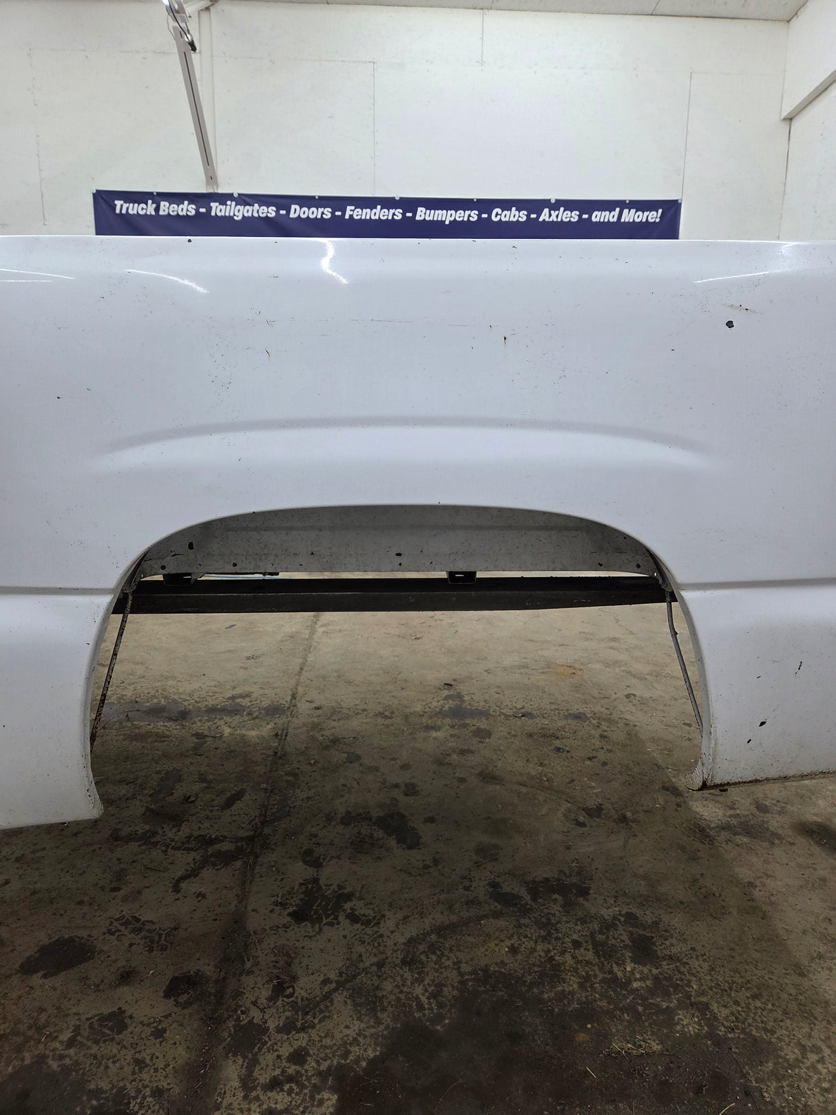 1999-2007 Chevrolet Silverado / GMC Sierra 1500 2500 3500 HD 8' Long Bed Truck Bed