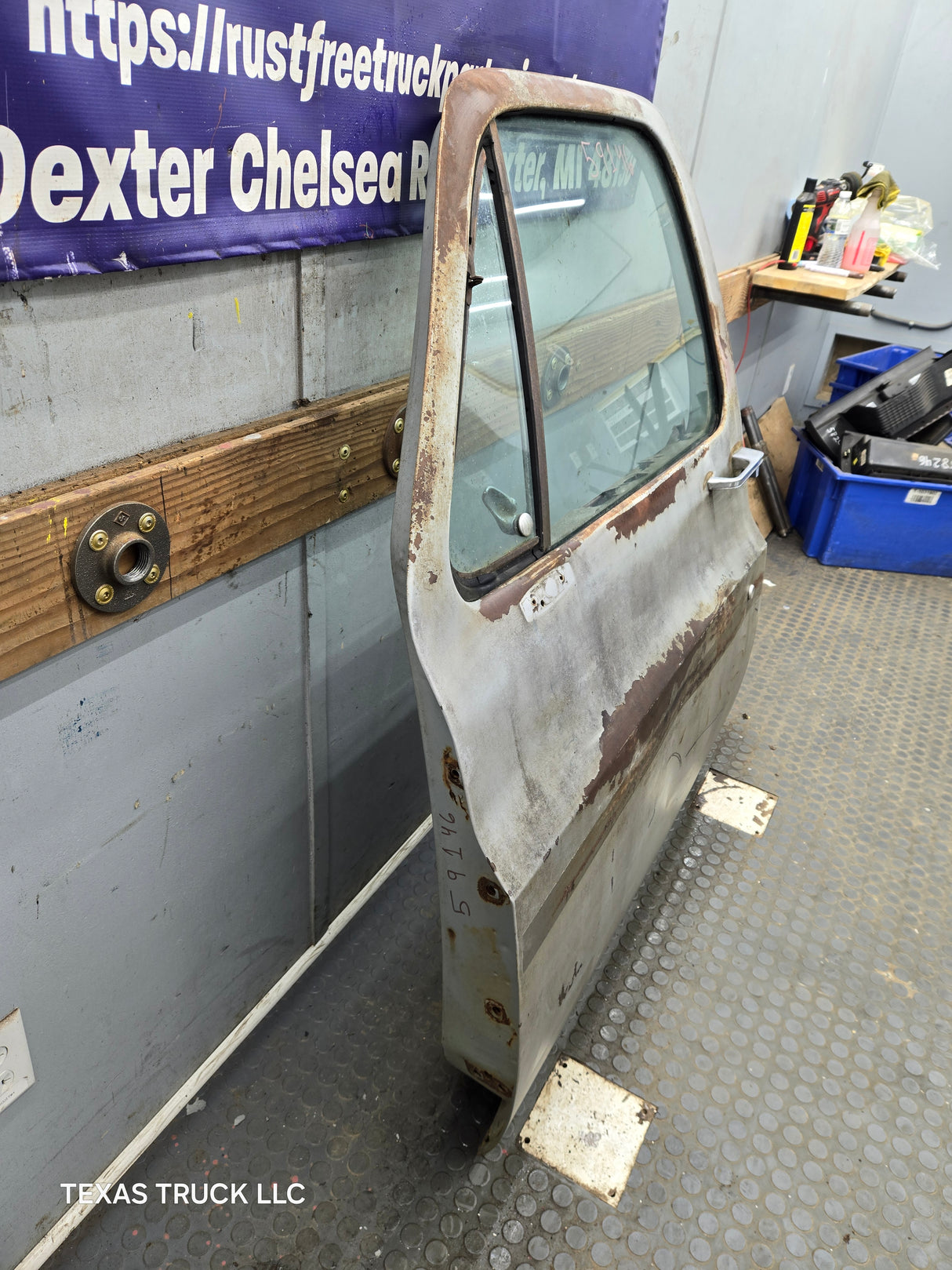 1973-1987 Chevrolet / GMC Square Body Front Drivers Side LH Door K / C Series