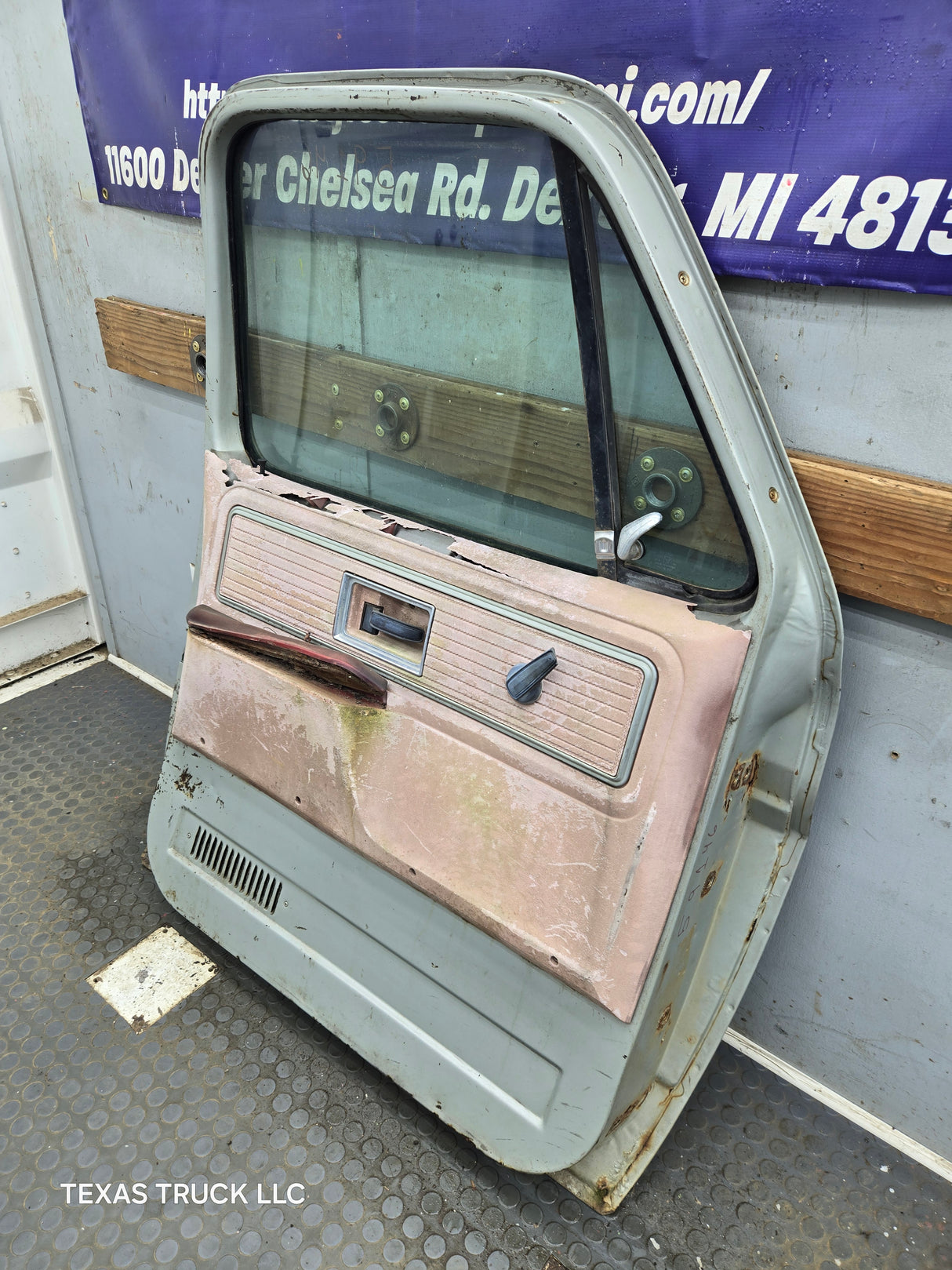 1973-1987 Chevrolet / GMC Square Body Front Drivers Side LH Door K / C Series