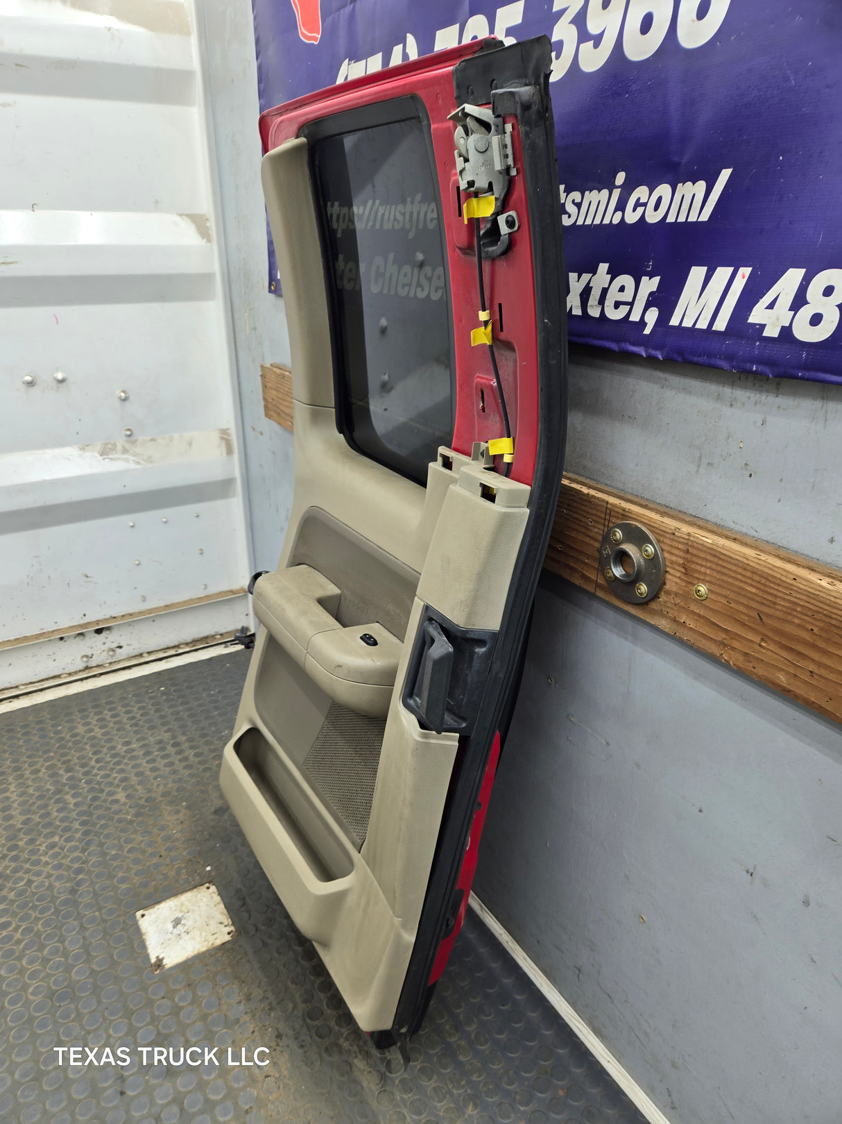 2004-2008 Ford F150 Driver Rear Extended Cab Door LH
