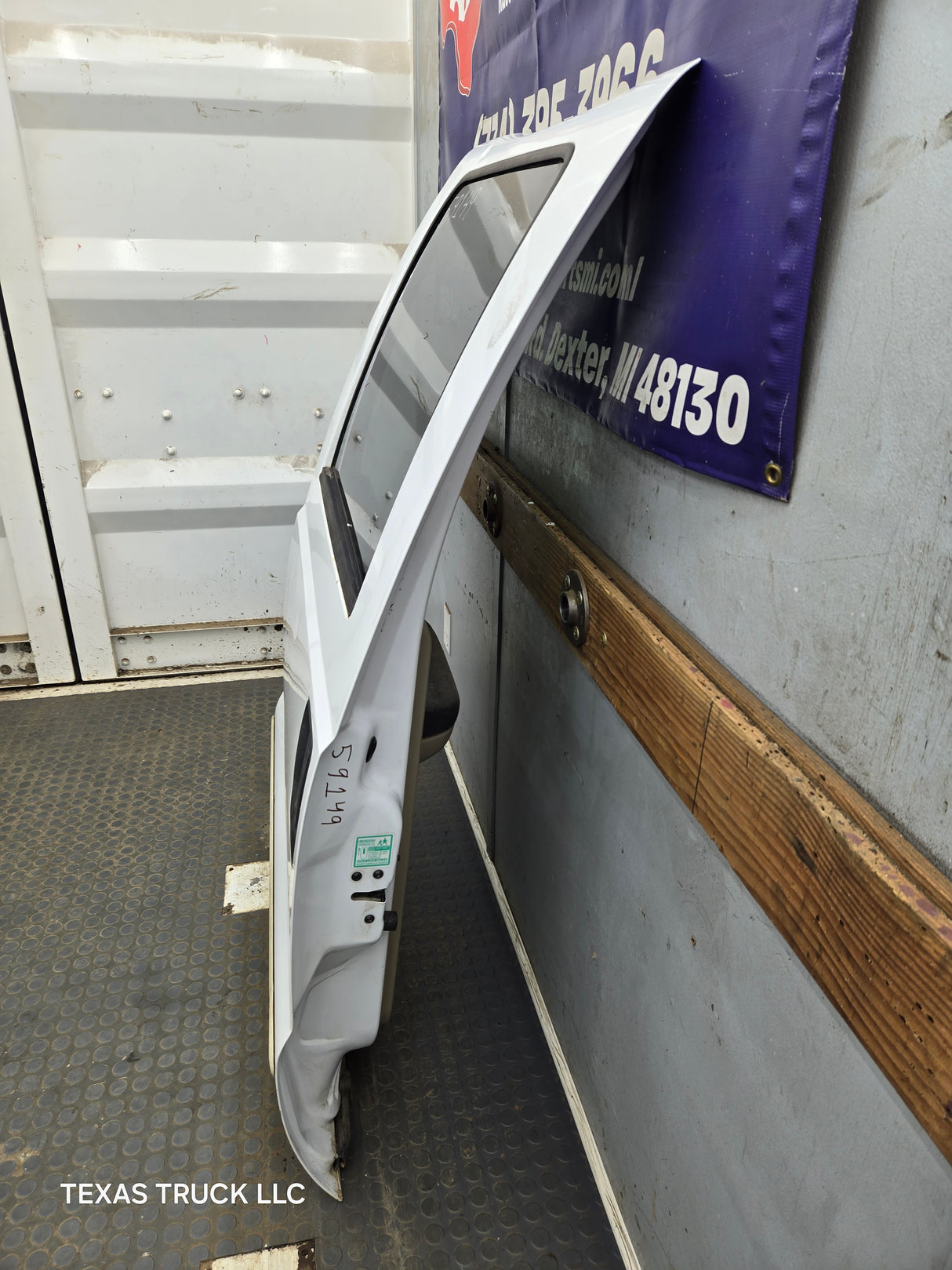 1999-2011 Ford Super Duty LH Driver Side Rear Crew Cab Door F250 F350 F450 F550