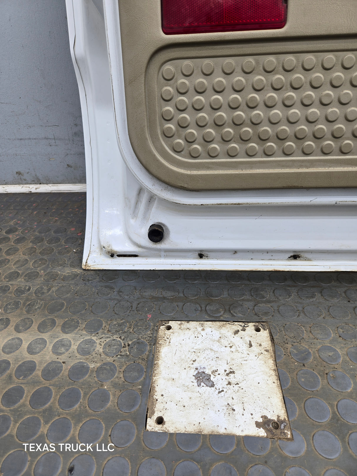 1999-2011 Ford Super Duty LH Driver Side Rear Crew Cab Door F250 F350 F450 F550