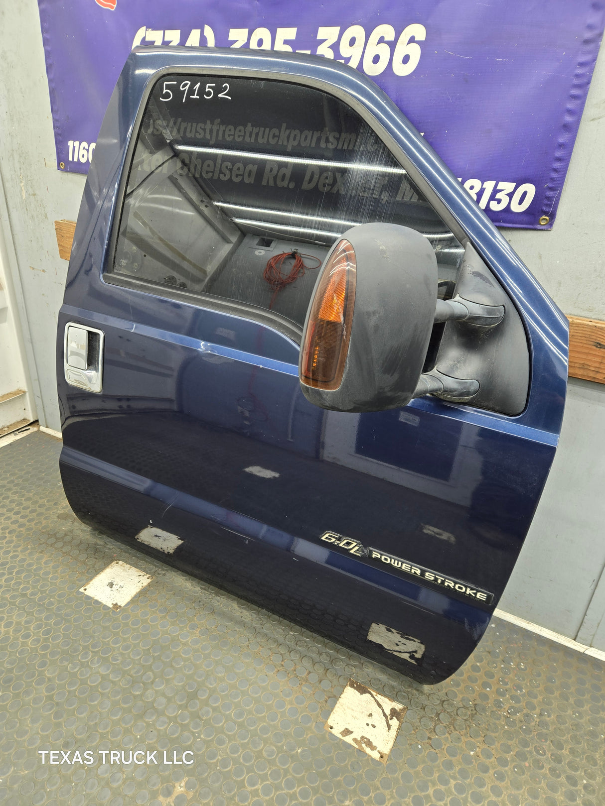 1999-2011 Ford Super Duty / Excursion Front Passenger RH Door F250 F350 F450 F550