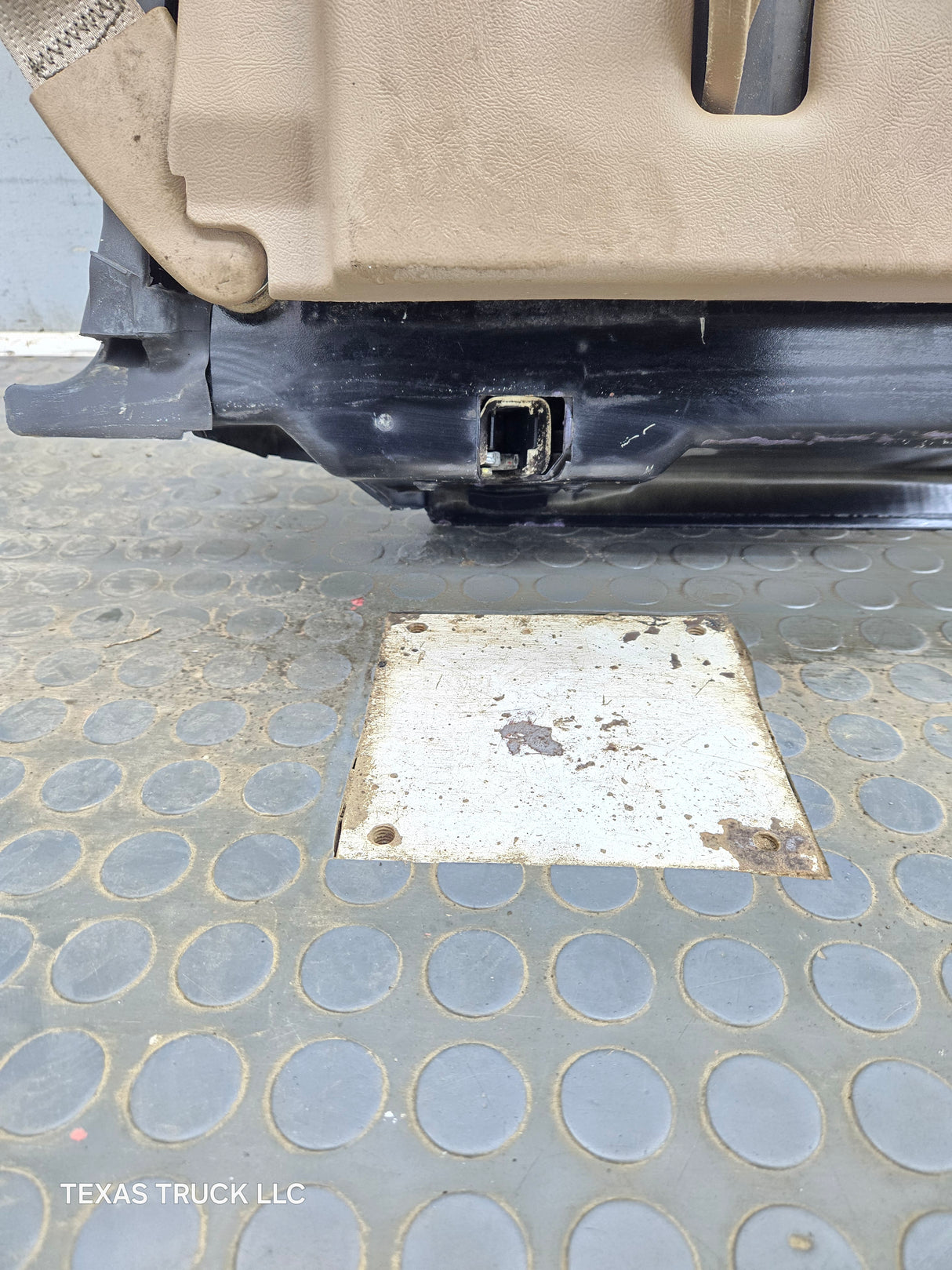 2003-2005 Ford Ranger Passenger Side Rear Right Hand Extended Cab Door