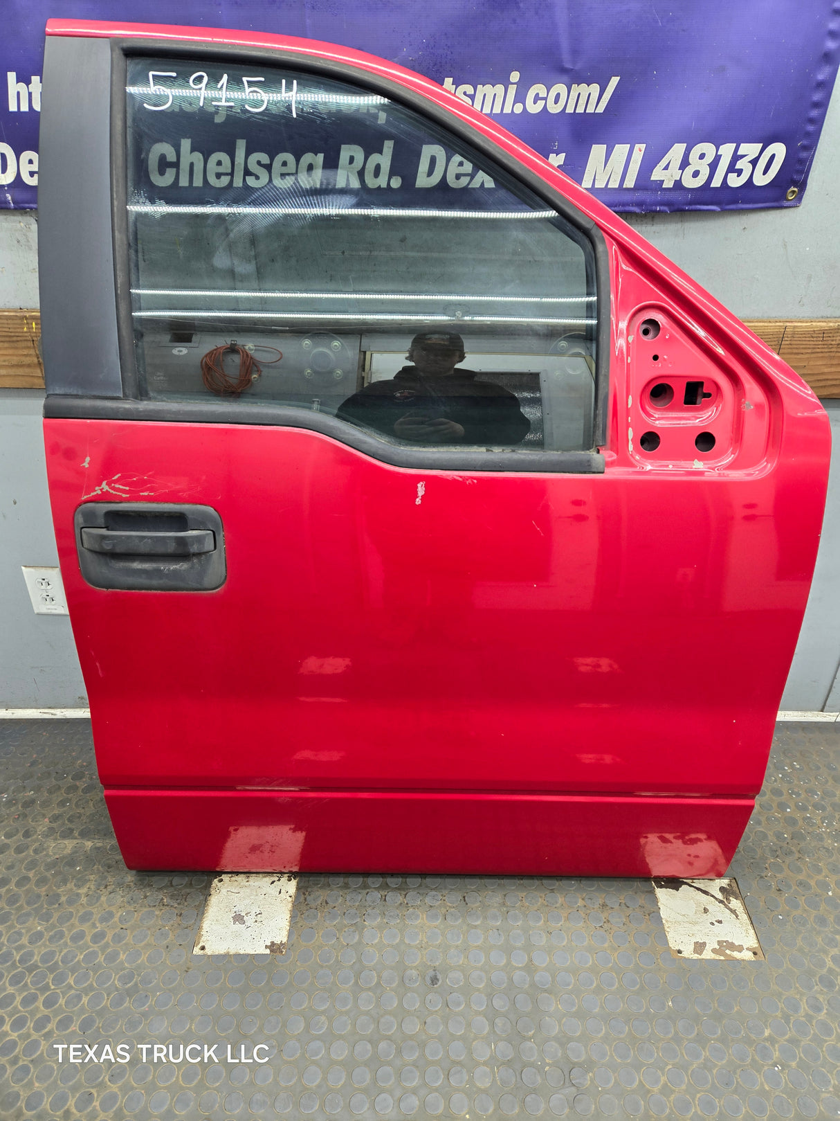 2004-2008 Ford F150 Crew Cab Passenger Front Door