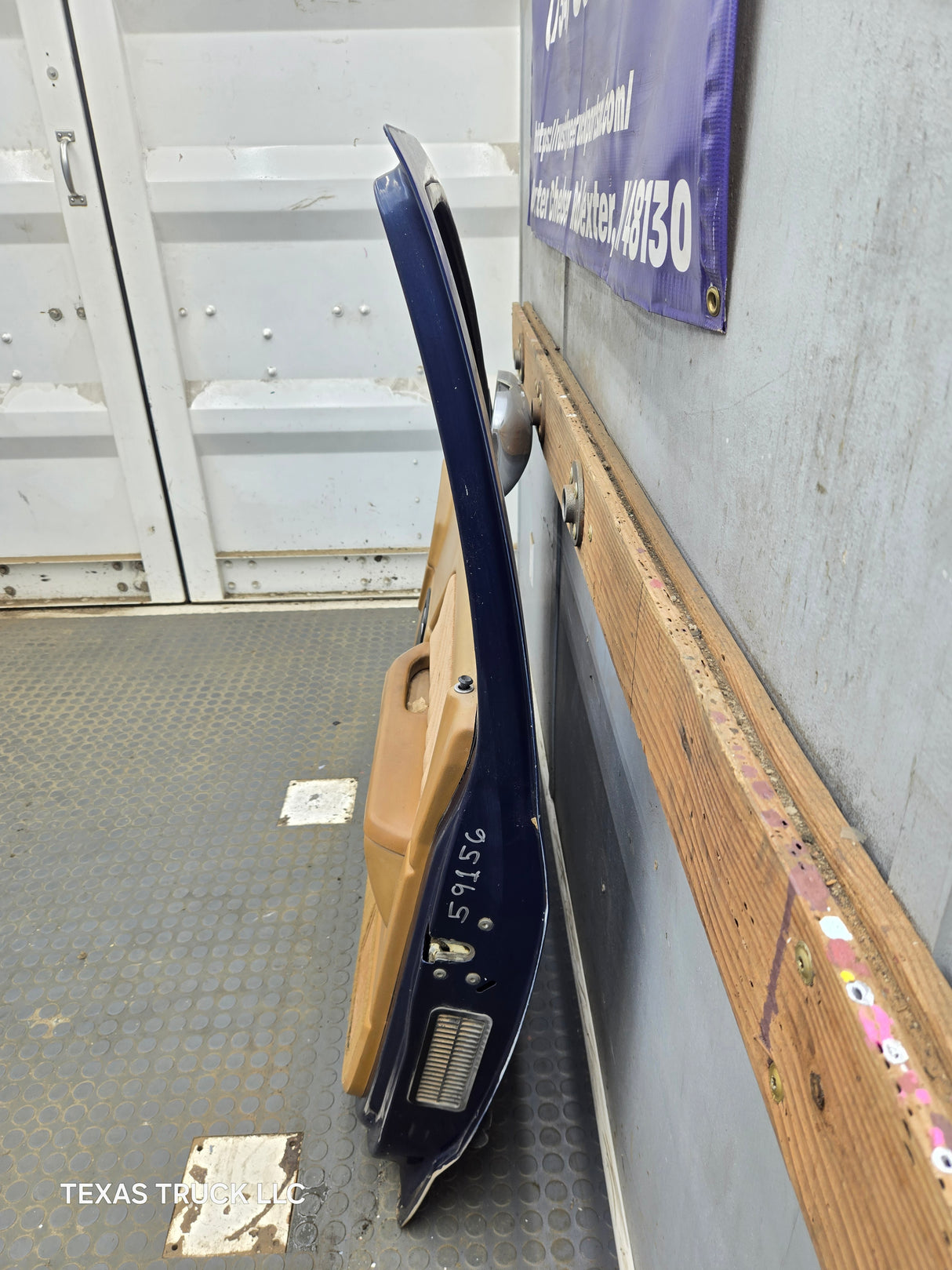 1992-1996 Dodge Dakota RH Passenger Side Front Door