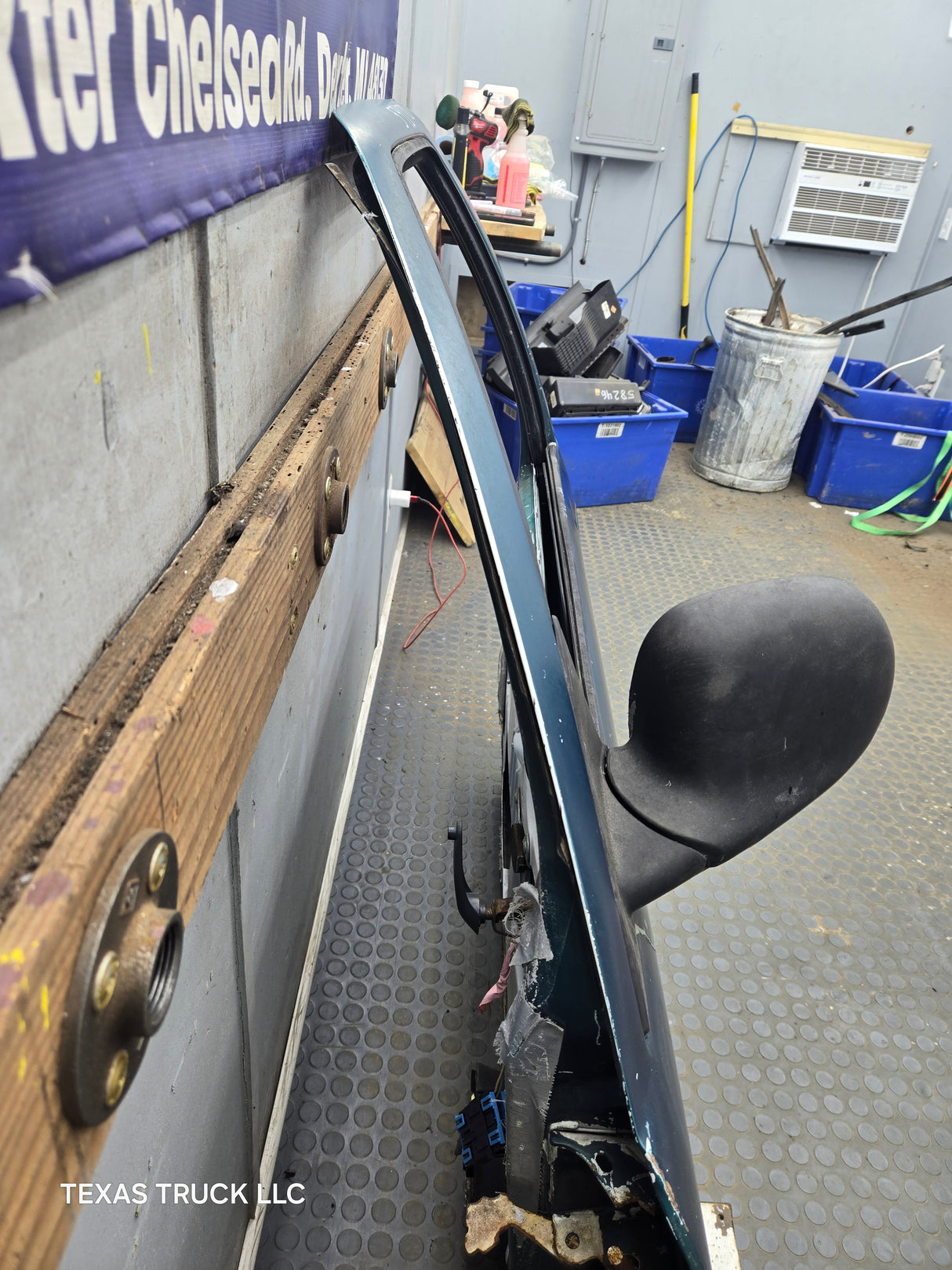 1994-2004 Chevrolet S10 / GMC Sonoma RH Passenger Side Front Door