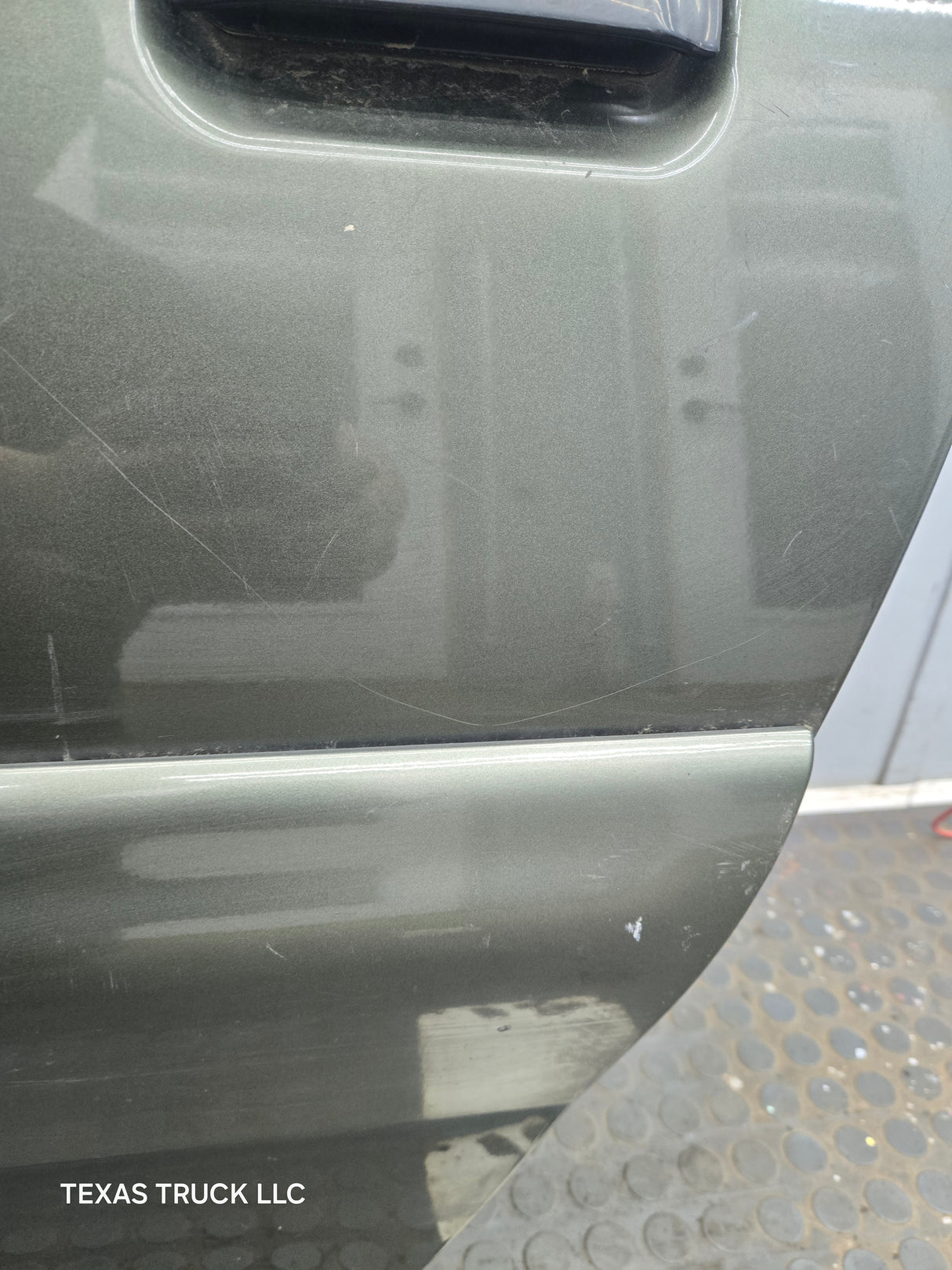 2001-2005 Ford Explorer Sport Trac LH Rear Door