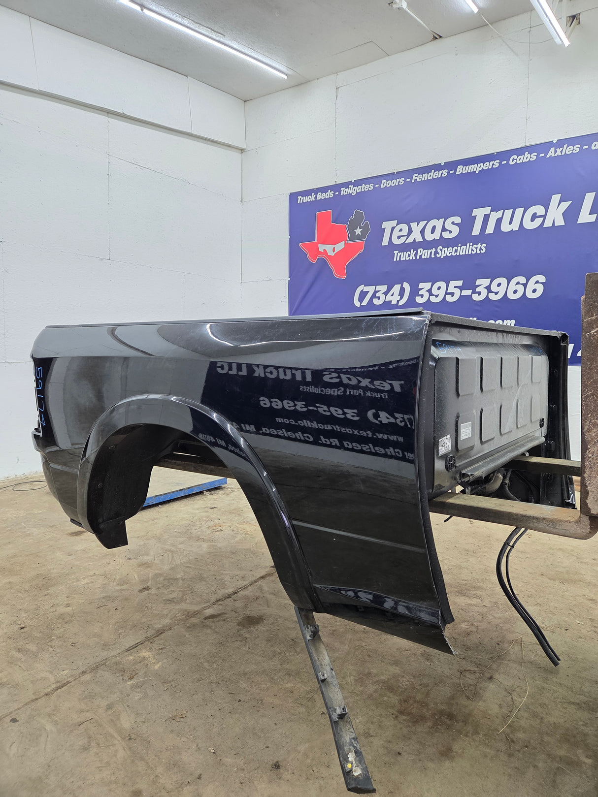 2019-2025 Dodge Ram 2500 3500 5th Gen 6' 4" Short Truck Bed