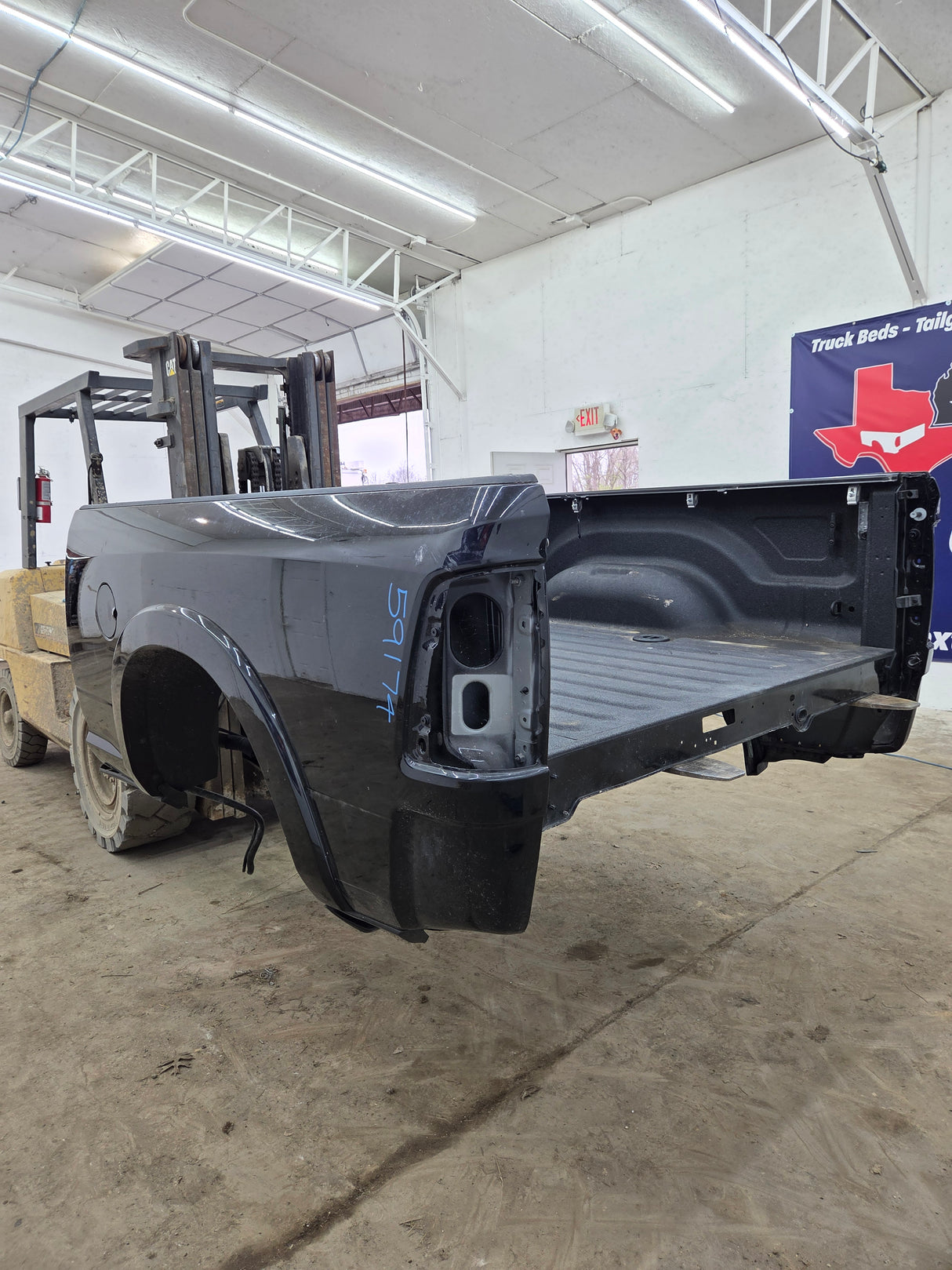 2019-2025 Dodge Ram 2500 3500 5th Gen 6' 4" Short Truck Bed