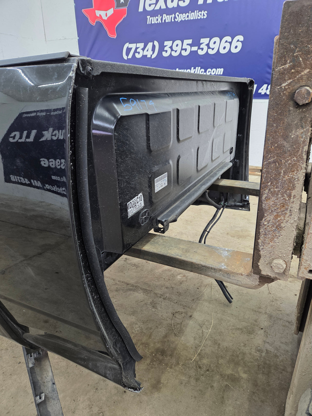 2019-2025 Dodge Ram 2500 3500 5th Gen 6' 4" Short Truck Bed