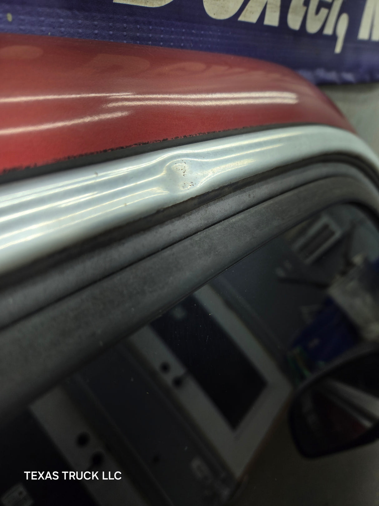 2003-2005 Ford Ranger Passenger Side Front Right Hand Door