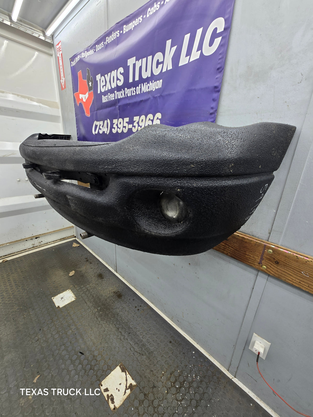 2003-2005 Dodge Ram 1500 2500 3500 3rd Gen Front Bumper