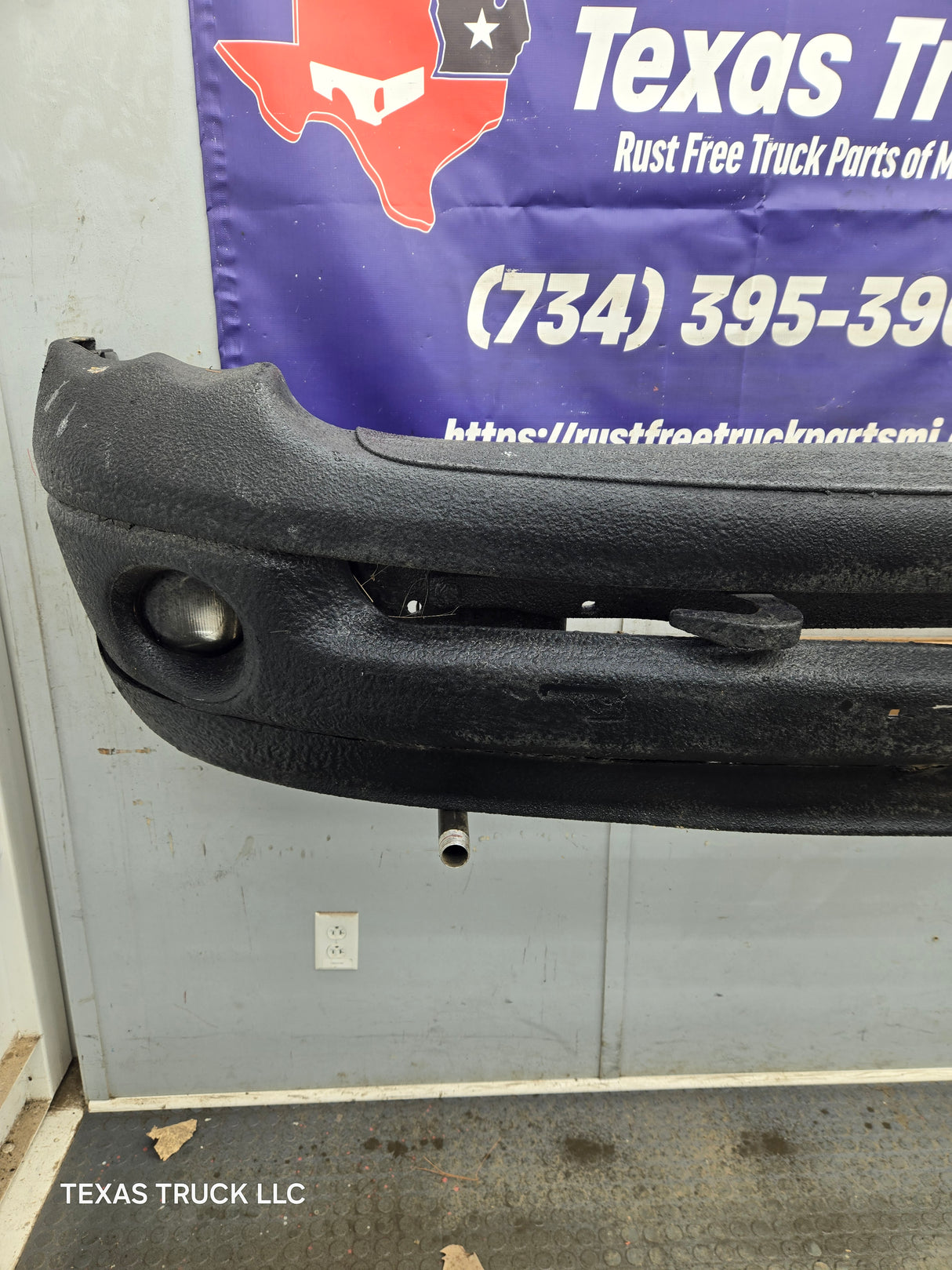 2003-2005 Dodge Ram 1500 2500 3500 3rd Gen Front Bumper