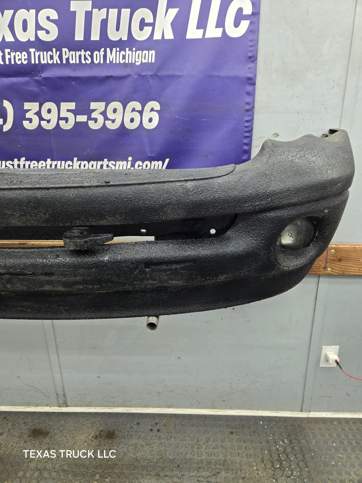 2003-2005 Dodge Ram 1500 2500 3500 3rd Gen Front Bumper
