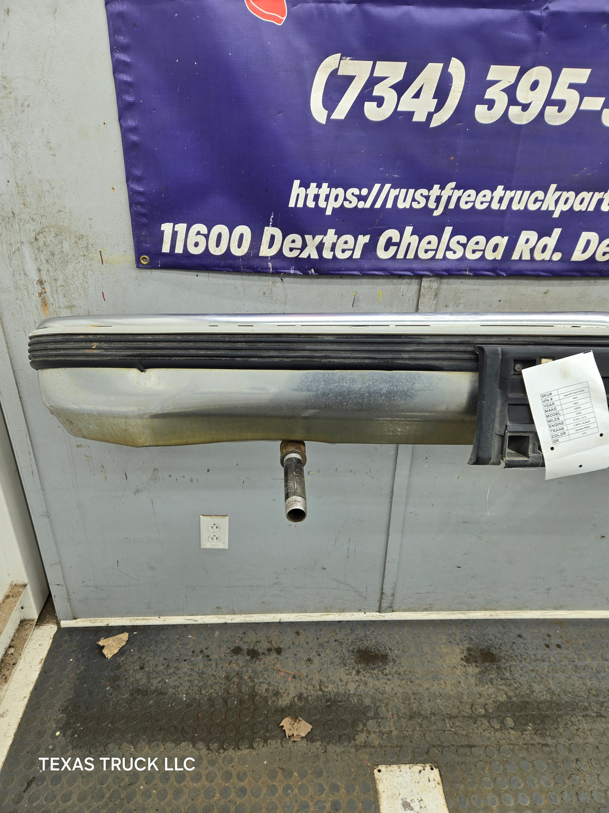 1988-1998 Chevrolet / GMC 1500 2500 3500 Front Bumper