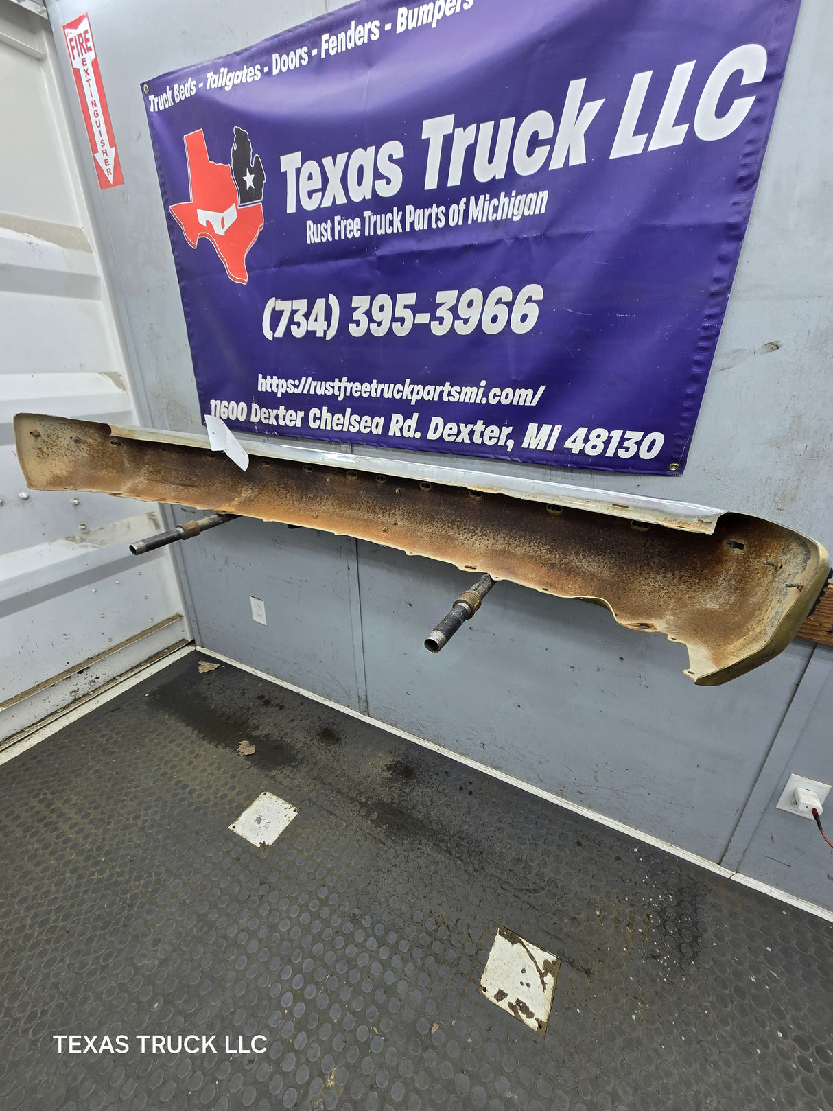 1988-1998 Chevrolet / GMC 1500 2500 3500 Front Bumper
