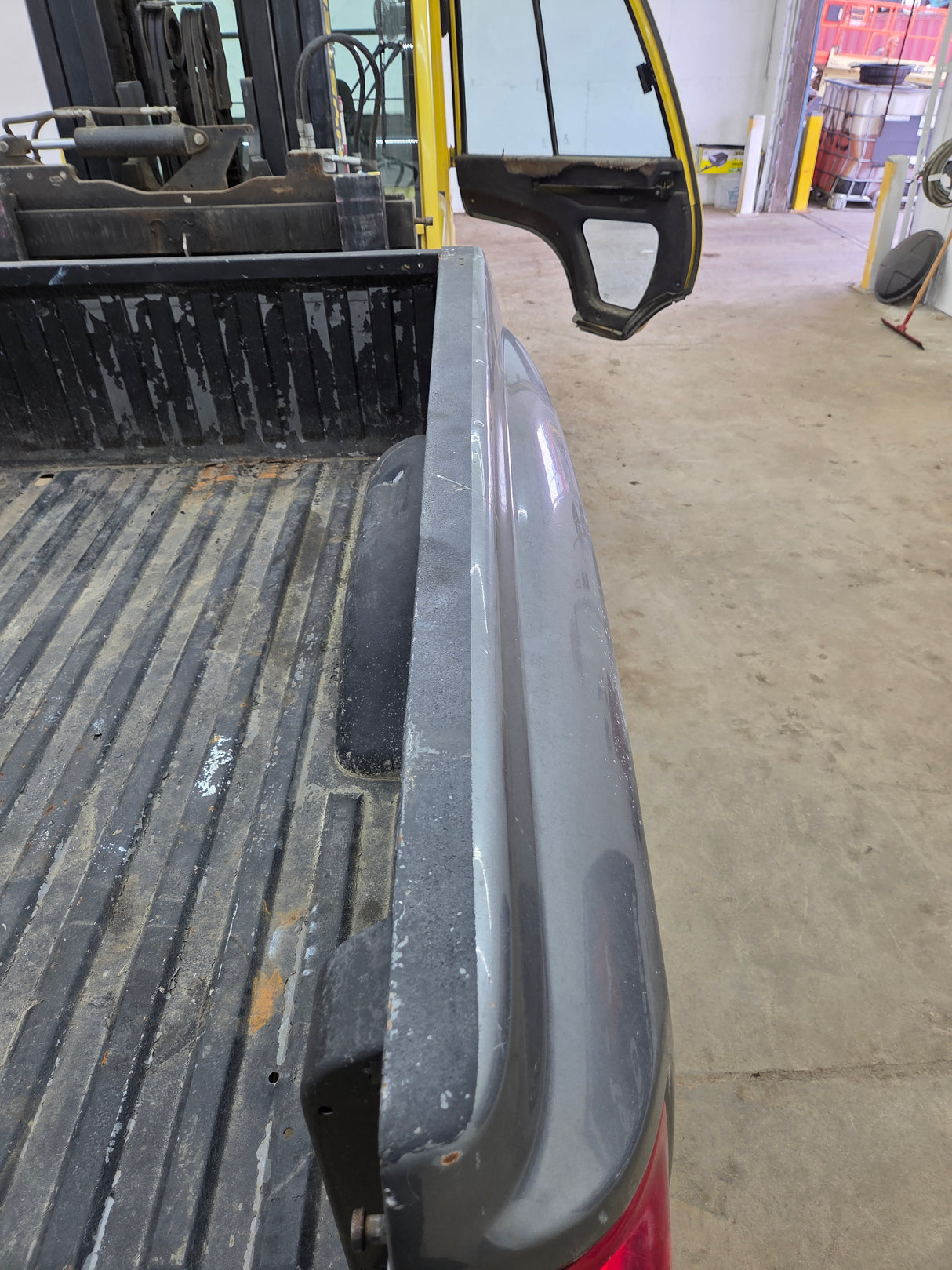 2005-2011 Dodge Dakota 3rd Gen 5' 4" Short Truck Bed