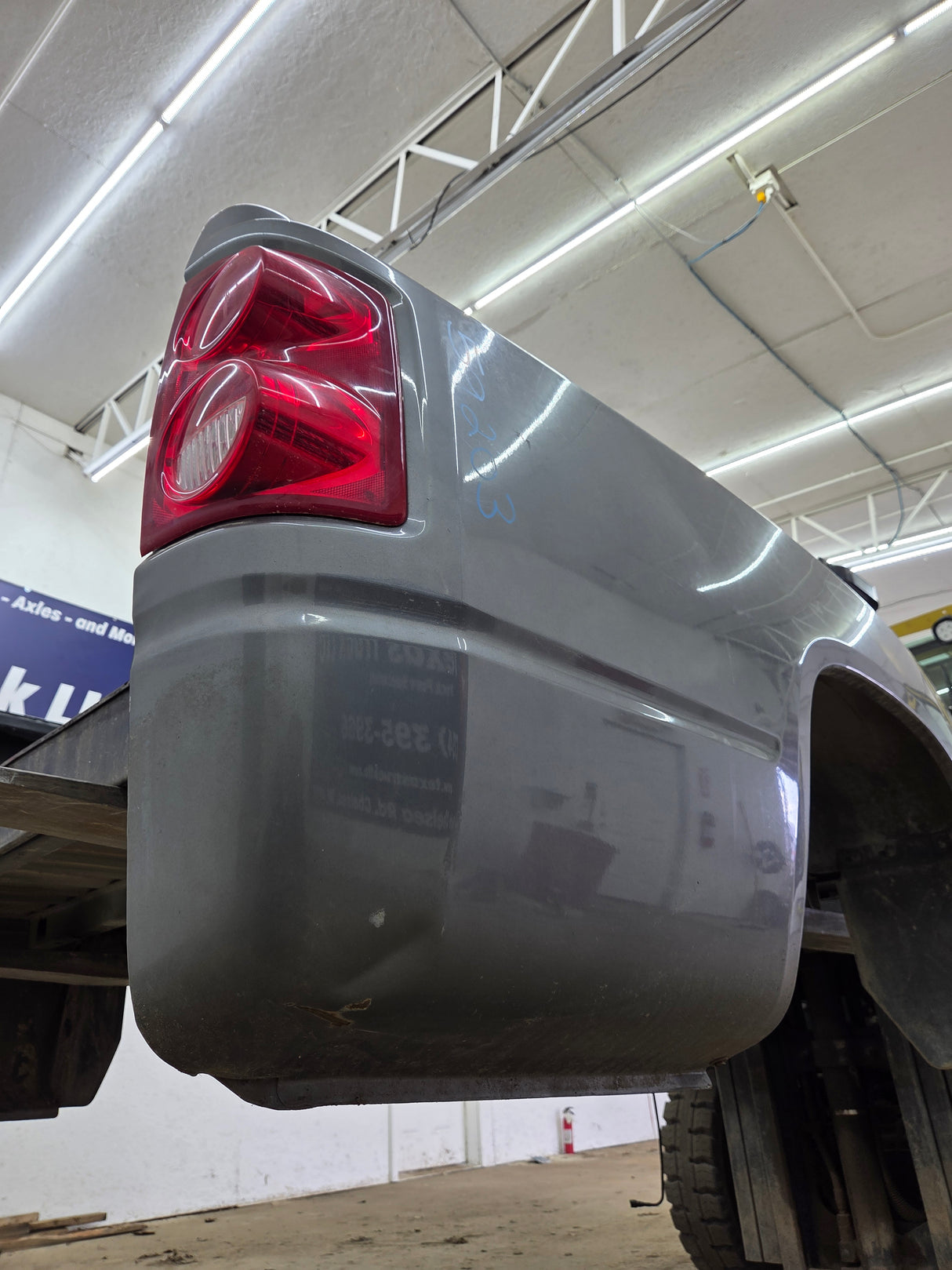 2005-2011 Dodge Dakota 3rd Gen 5' 4" Short Truck Bed