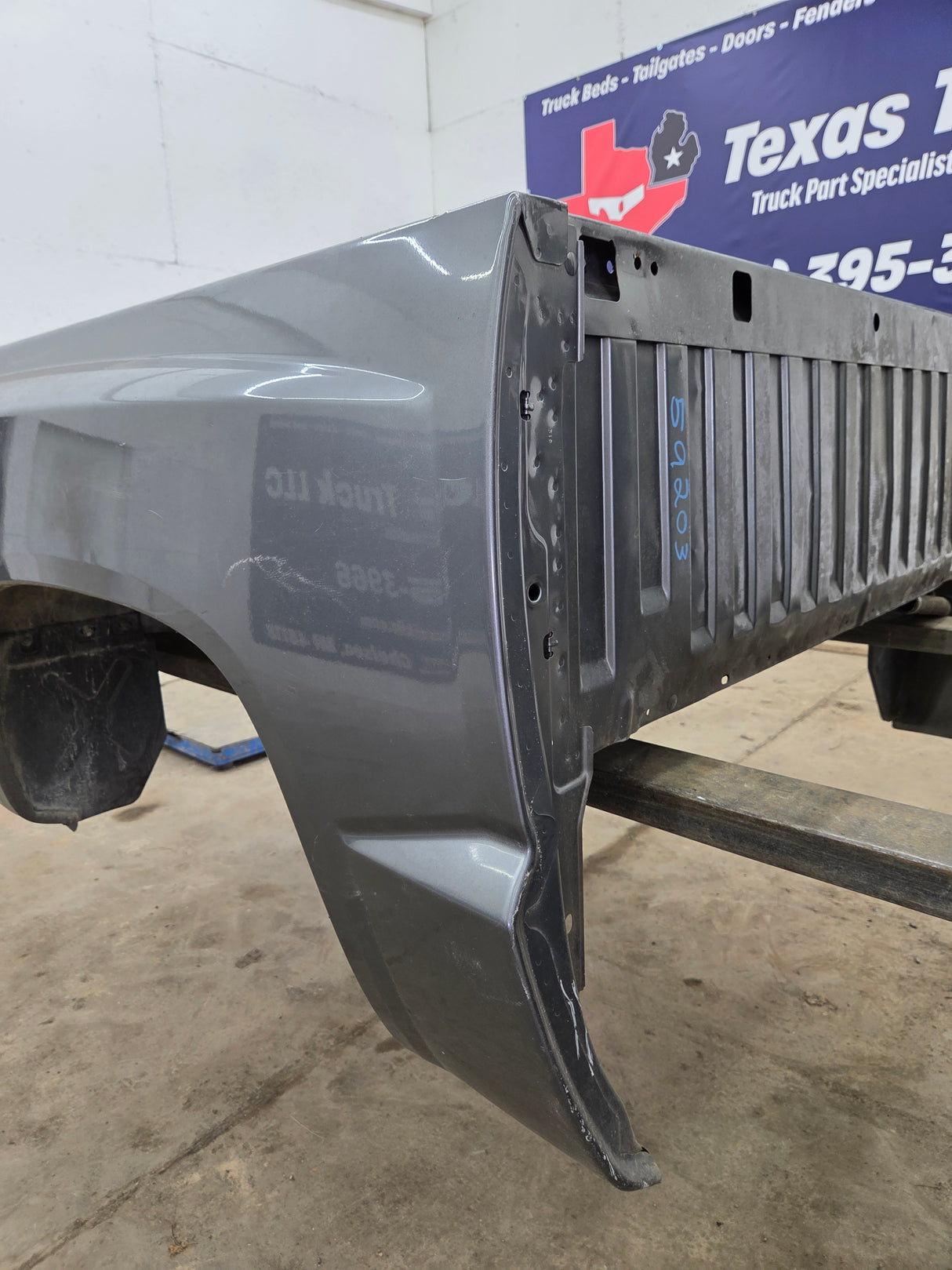 2005-2011 Dodge Dakota 3rd Gen 5' 4" Short Truck Bed