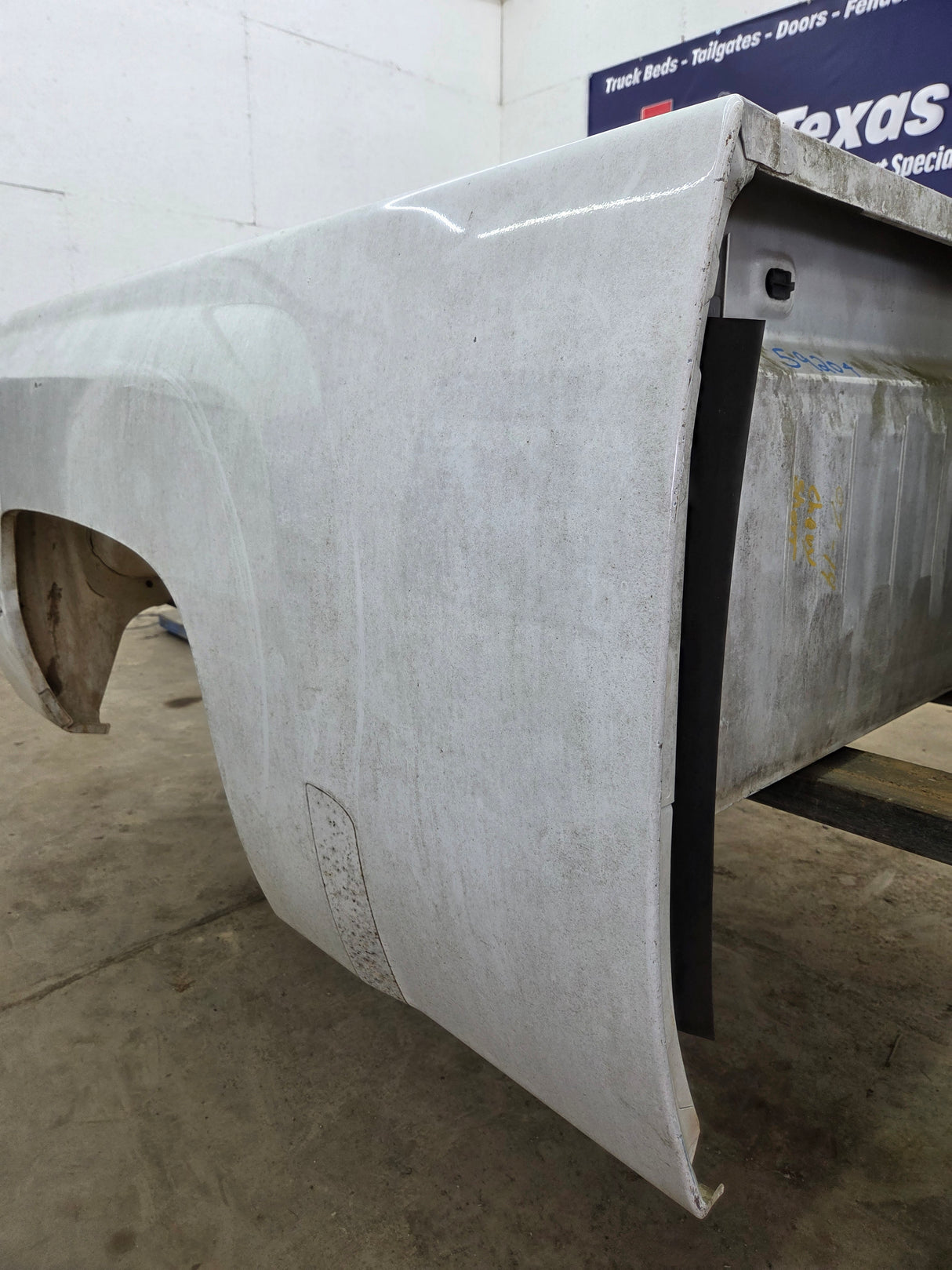 2007-2013 Chevrolet Silverado 1500 2500 3500 HD 6' 6" Short Truck