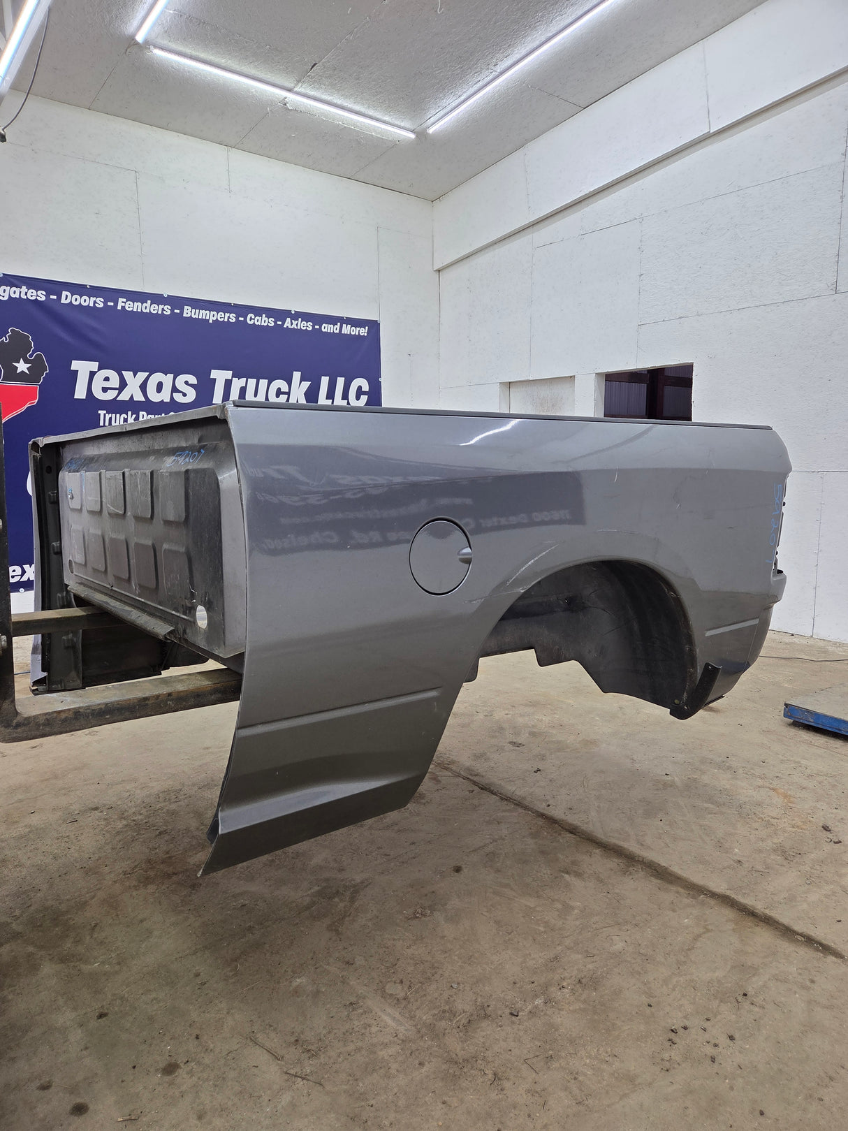2009-2018 Dodge Ram 1500 4th gen 6' 4" Short Truck Bed