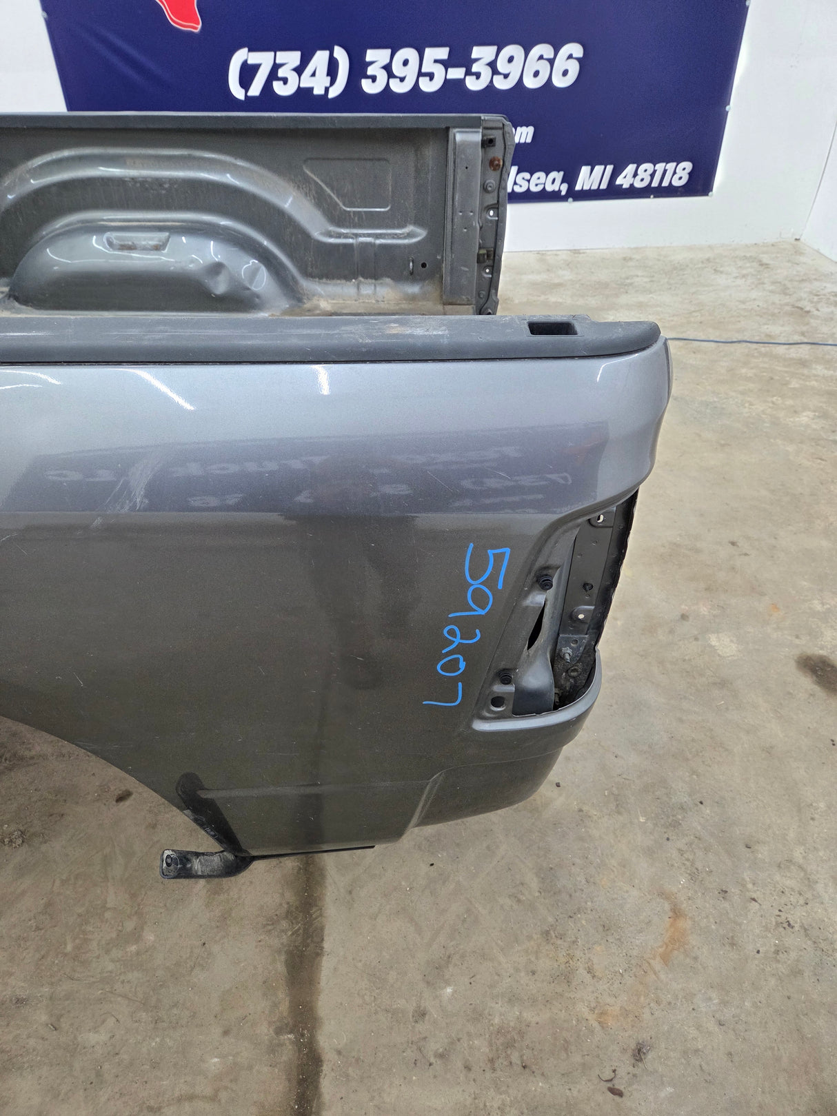 2009-2018 Dodge Ram 1500 4th gen 6' 4" Short Truck Bed