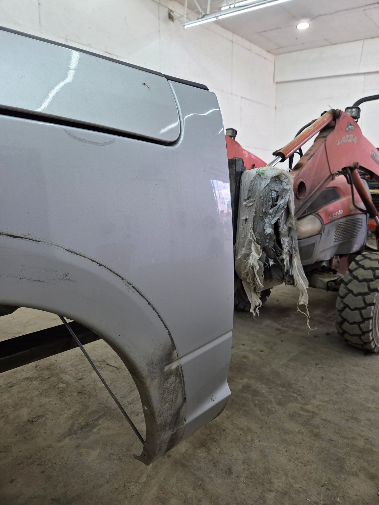 2009-2018 Dodge Ram 4th gen 1500 5' 7" Short Truck Bed "Rambox" Ram Box - Light Graystone Pearl Coat