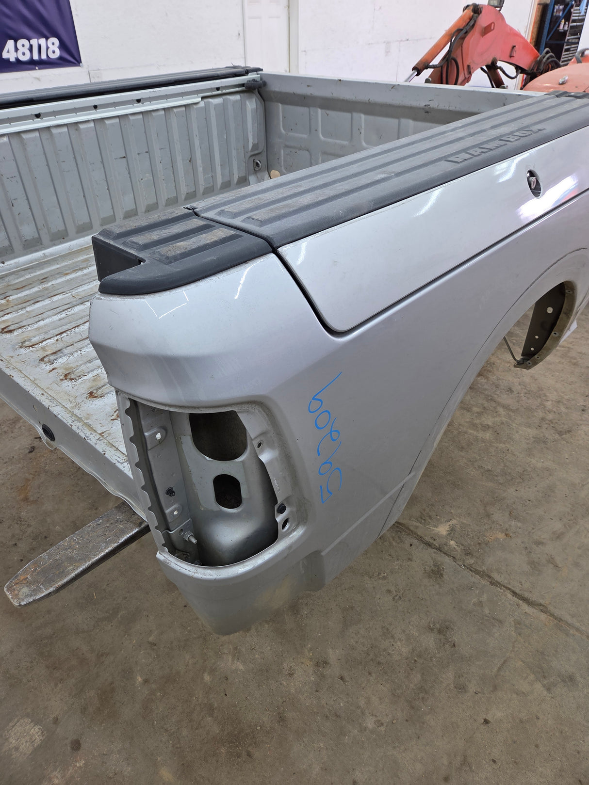 2009-2018 Dodge Ram 4th gen 1500 5' 7" Short Truck Bed "Rambox" Ram Box - Light Graystone Pearl Coat