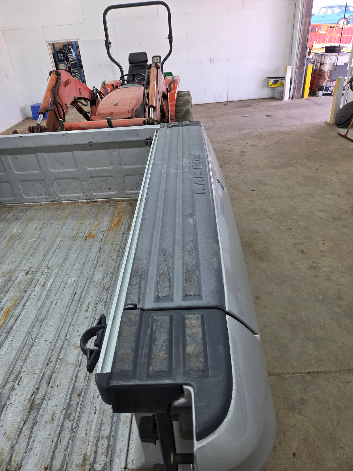 2009-2018 Dodge Ram 4th gen 1500 5' 7" Short Truck Bed "Rambox" Ram Box - Light Graystone Pearl Coat