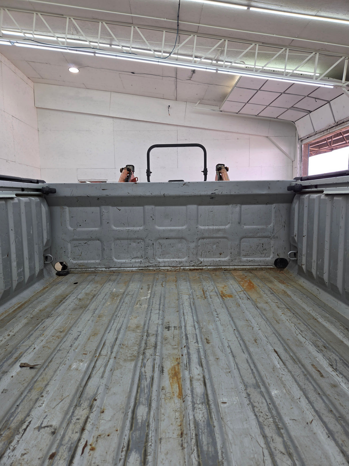 2009-2018 Dodge Ram 4th gen 1500 5' 7" Short Truck Bed "Rambox" Ram Box - Light Graystone Pearl Coat