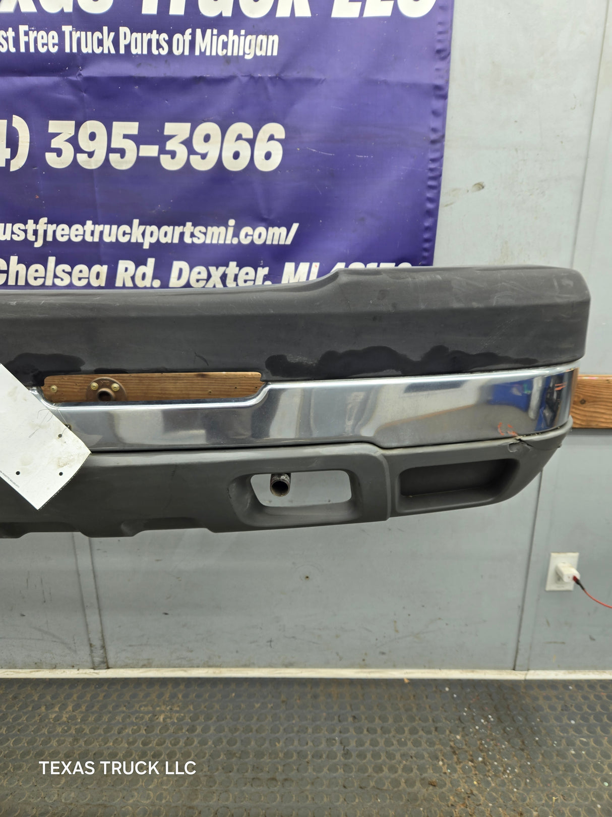 2003-2007 Chevrolet Silverado 2500HD 3500HD 'Cateye' Front Bumper