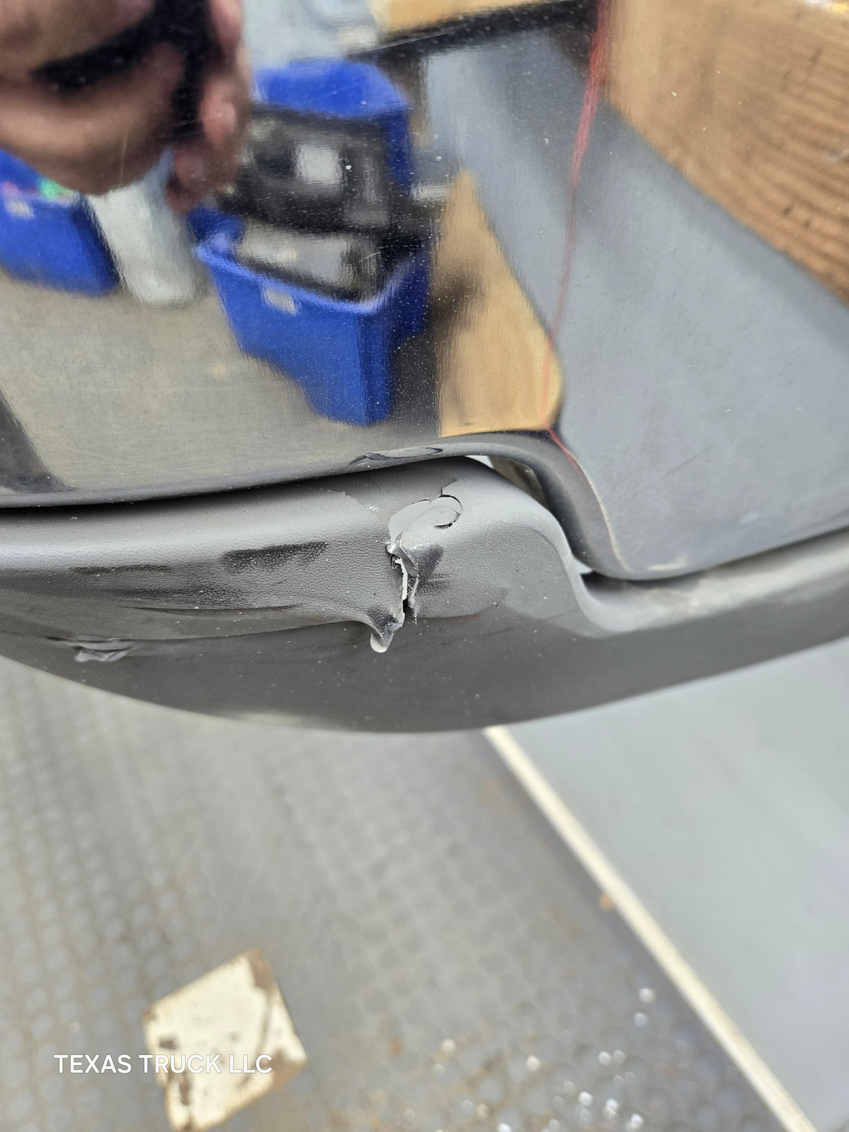 2003-2007 Chevrolet Silverado 2500HD 3500HD 'Cateye' Front Bumper