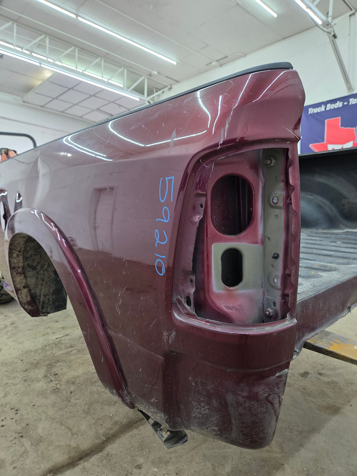 2019-2025 Dodge Ram 2500 3500 5th Gen 6' 4" Short Truck Bed