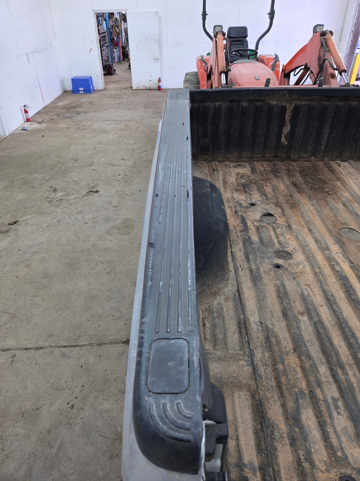2011-2016 Ford F250 F350 Super Duty 6' 9" Short Truck Bed