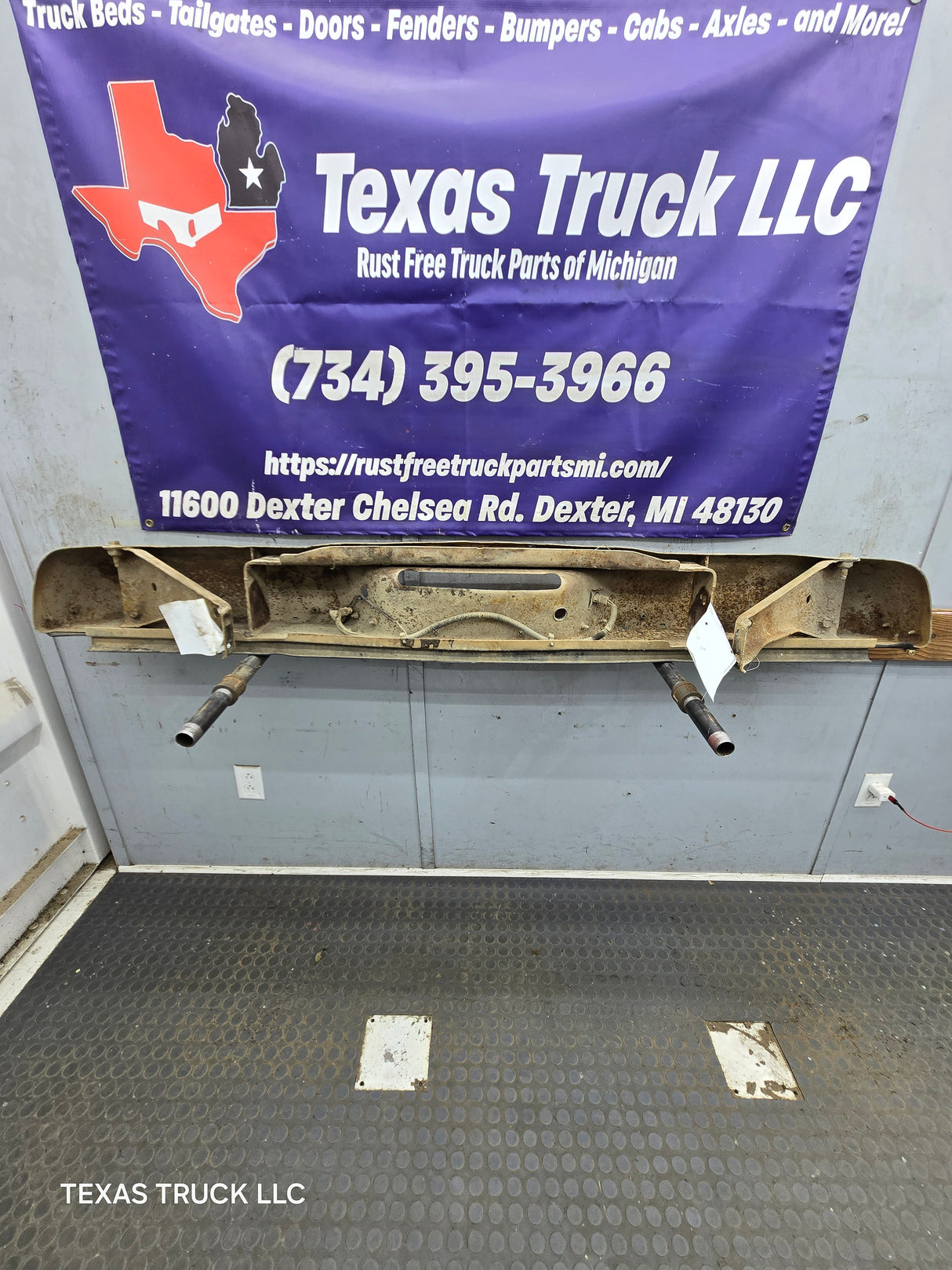 1988-1998 Chevrolet / GMC 1500 2500 3500 Rear Bumper