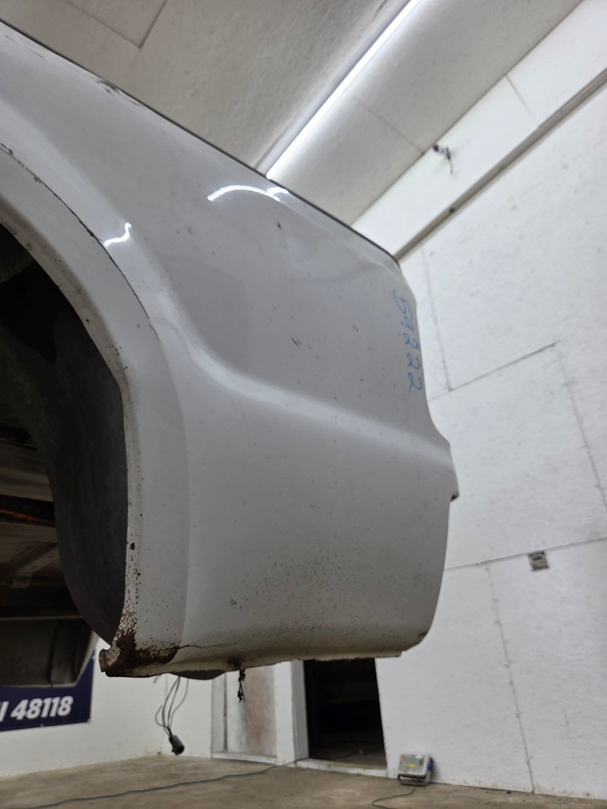 1999-2010 Ford Super Duty F250 F350 6' 9" Short Truck Bed