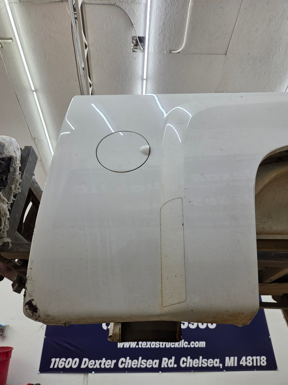 2007-2013 Chevrolet Silverado 1500 2500 3500 HD 6' 6" Short Truck