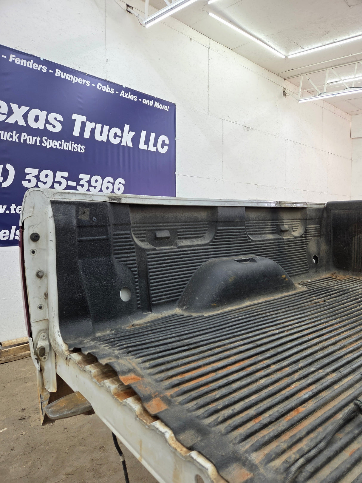 2007-2013 Chevrolet Silverado 1500 2500 3500 HD 6' 6" Short Truck
